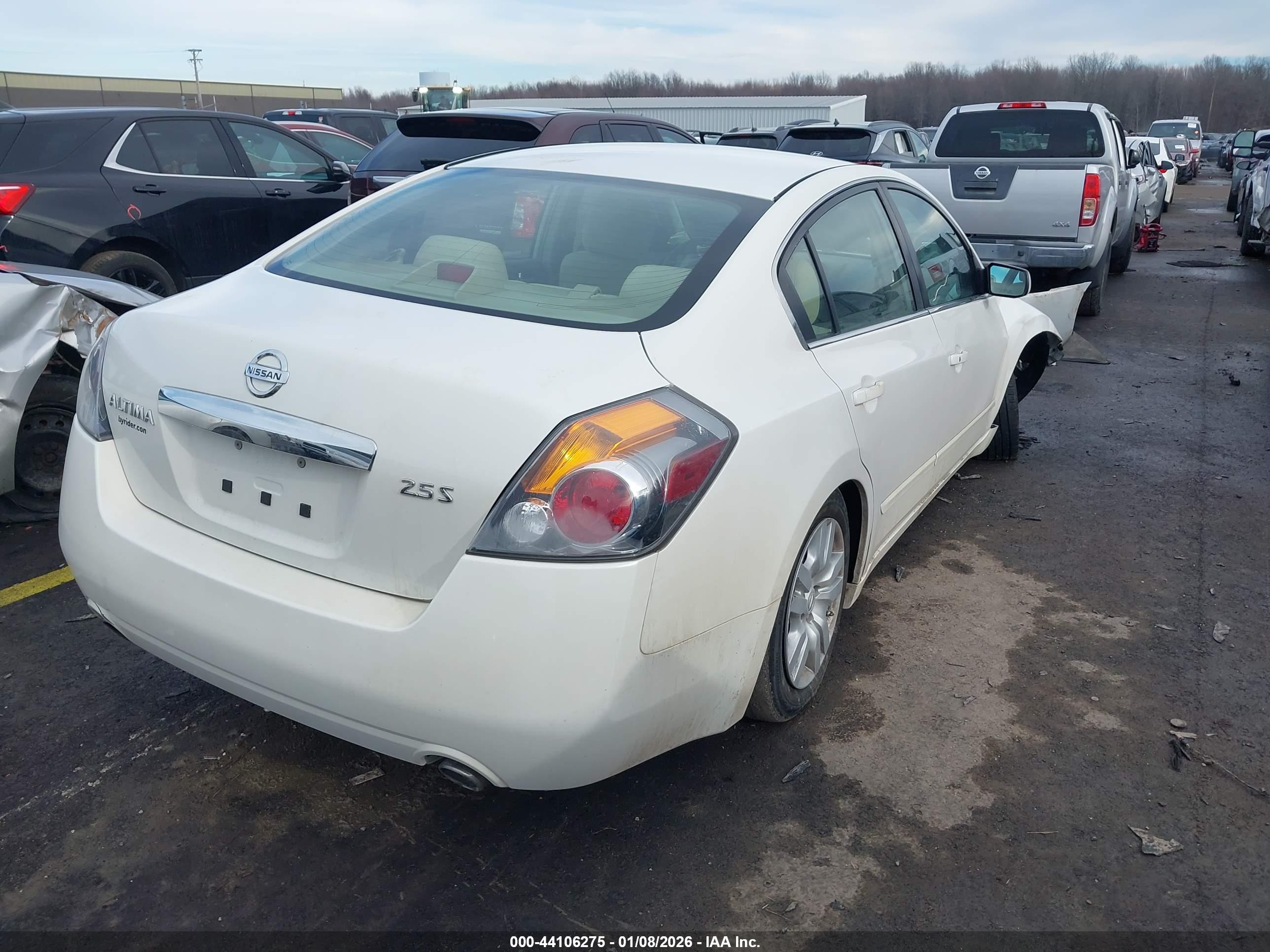 NISSAN ALTIMA image 4