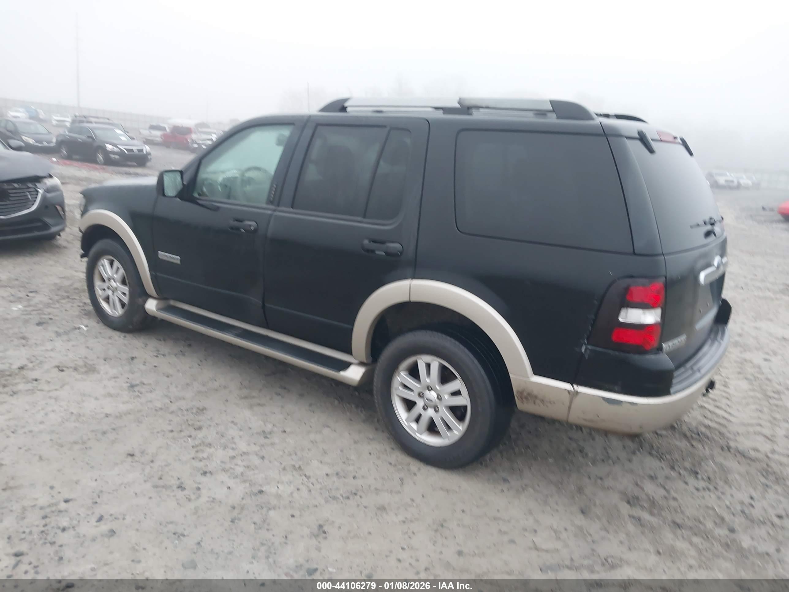FORD EXPLORER image 3