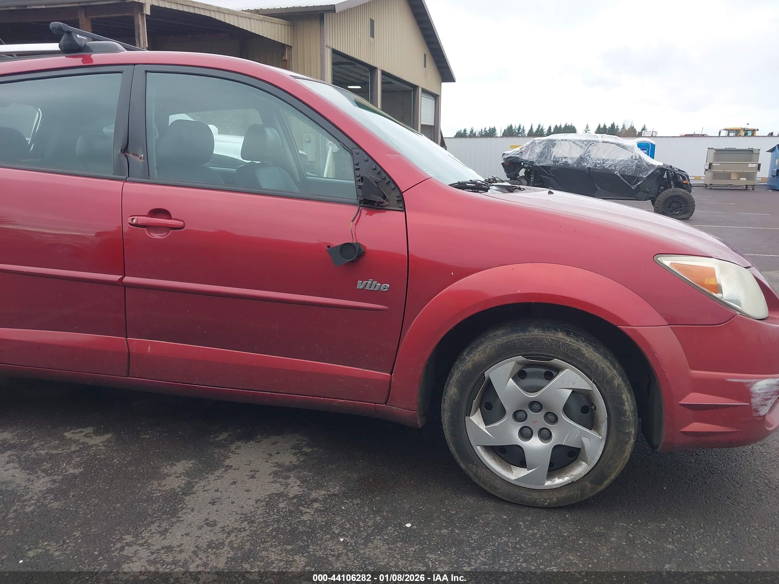 PONTIAC VIBE image 6