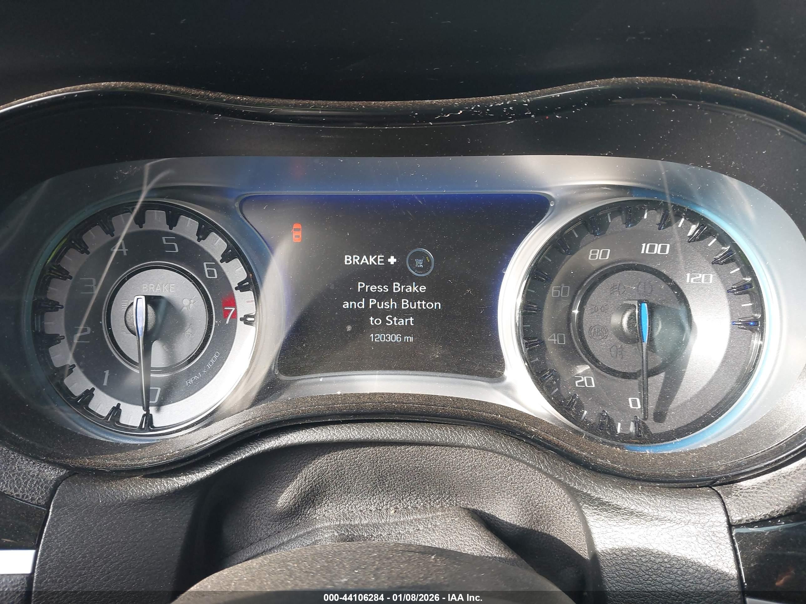 CHRYSLER 300 image 7