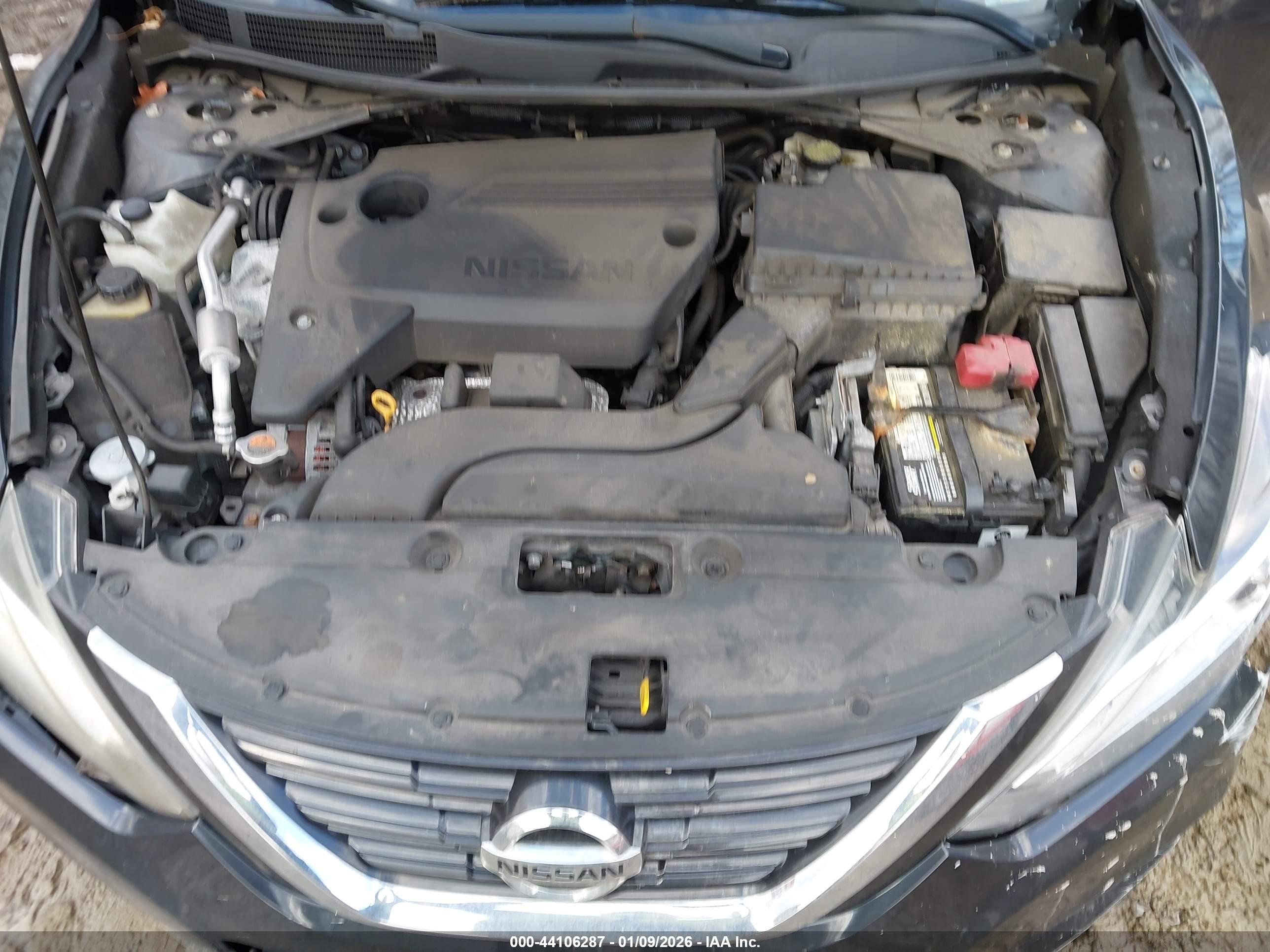 NISSAN ALTIMA image 10
