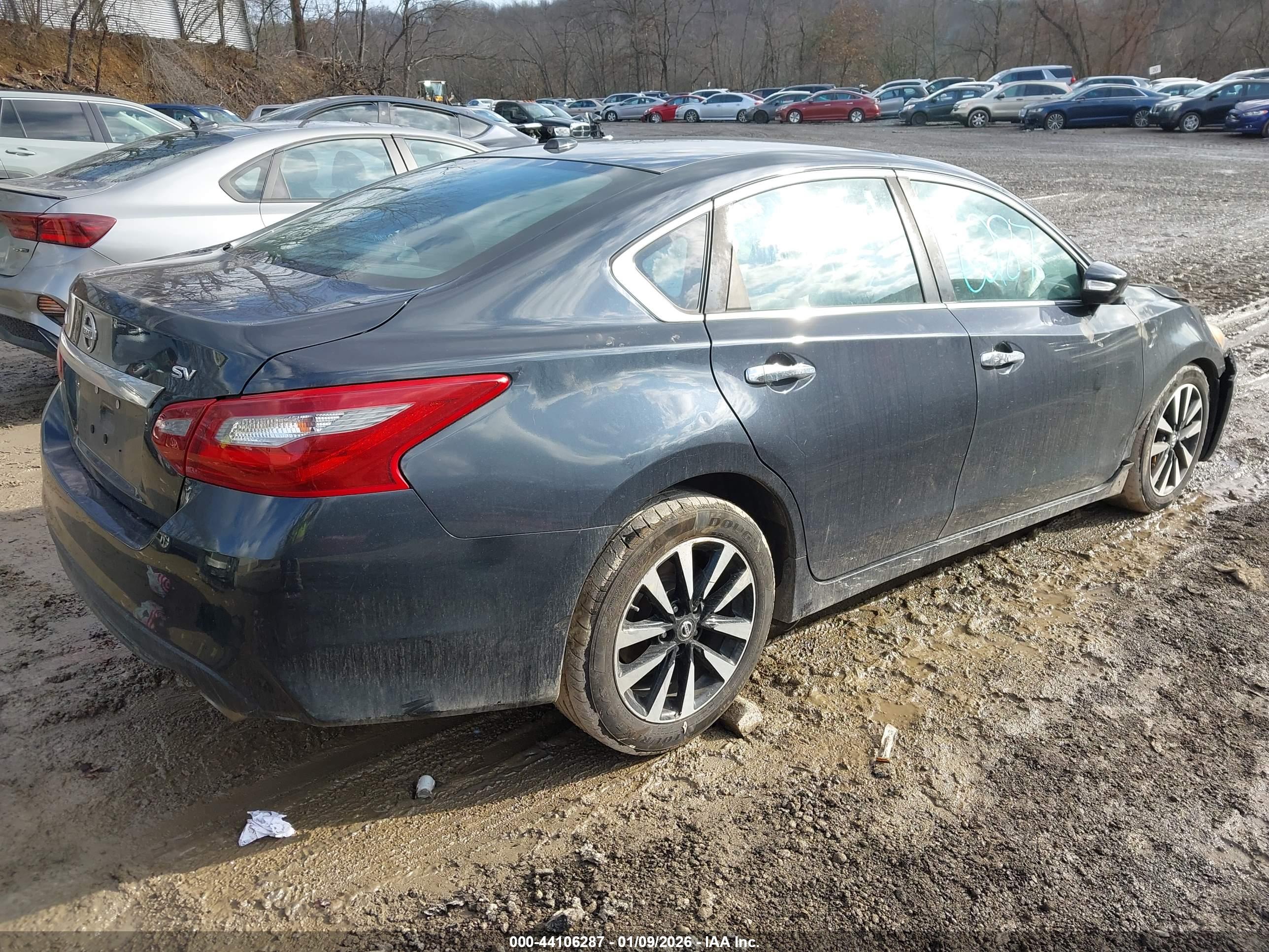 NISSAN ALTIMA image 4