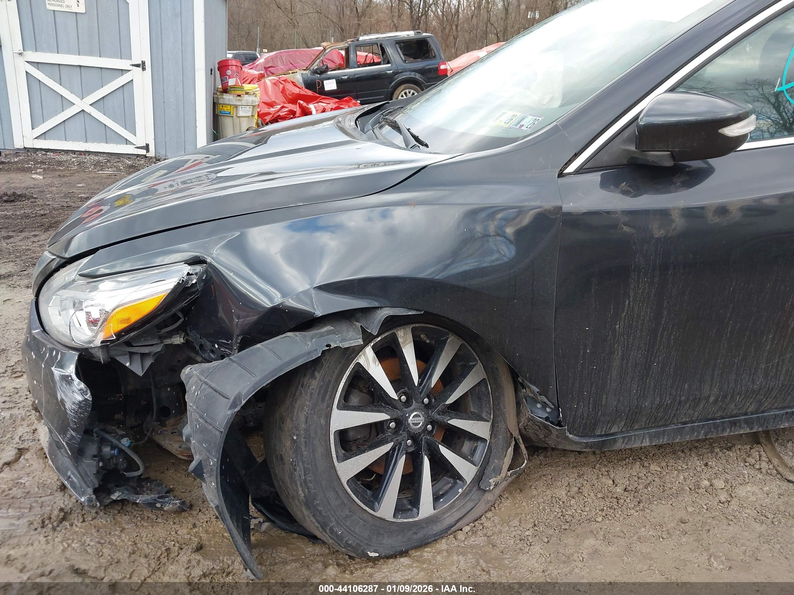 NISSAN ALTIMA image 6