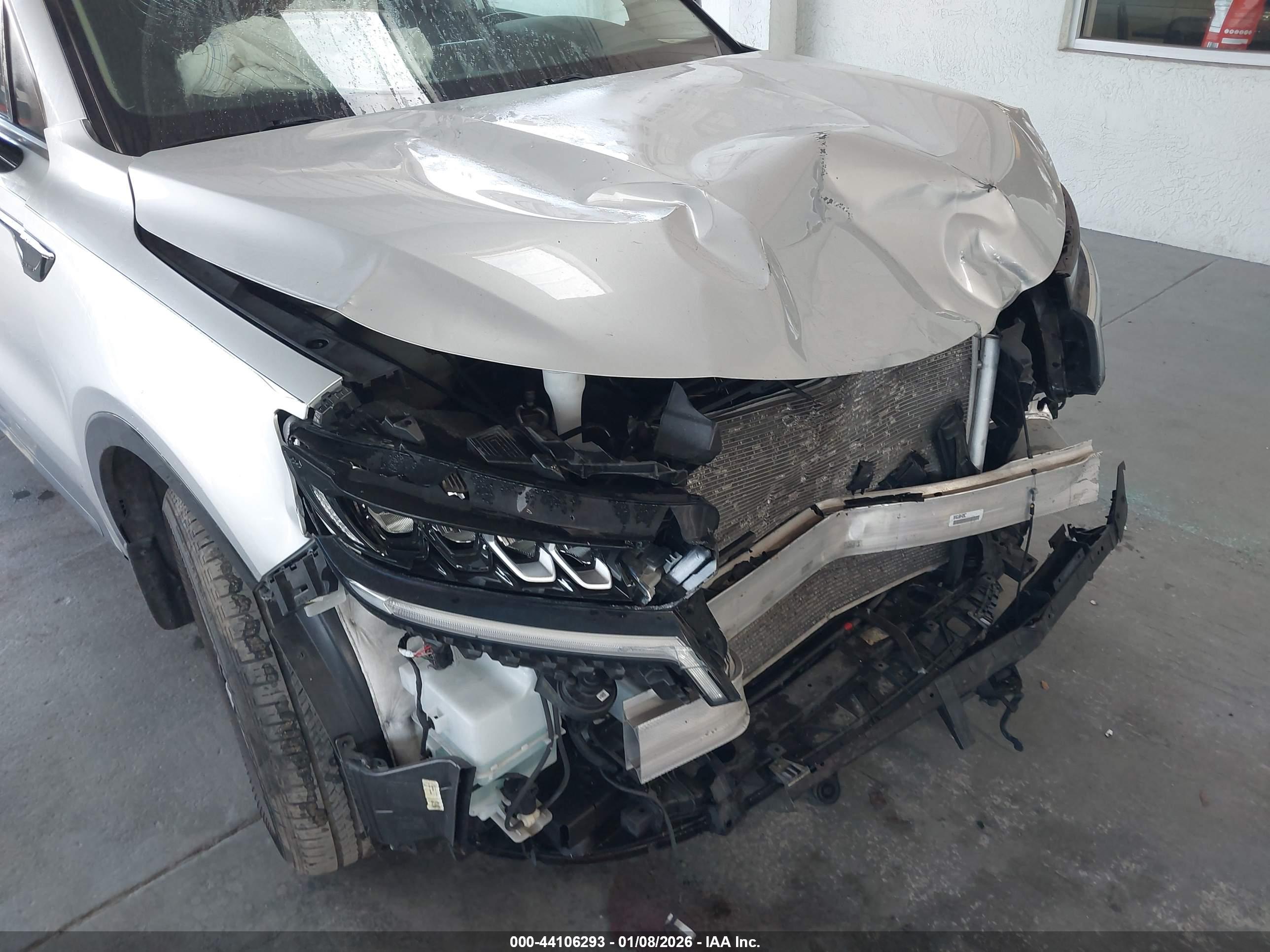 KIA SORENTO image 6