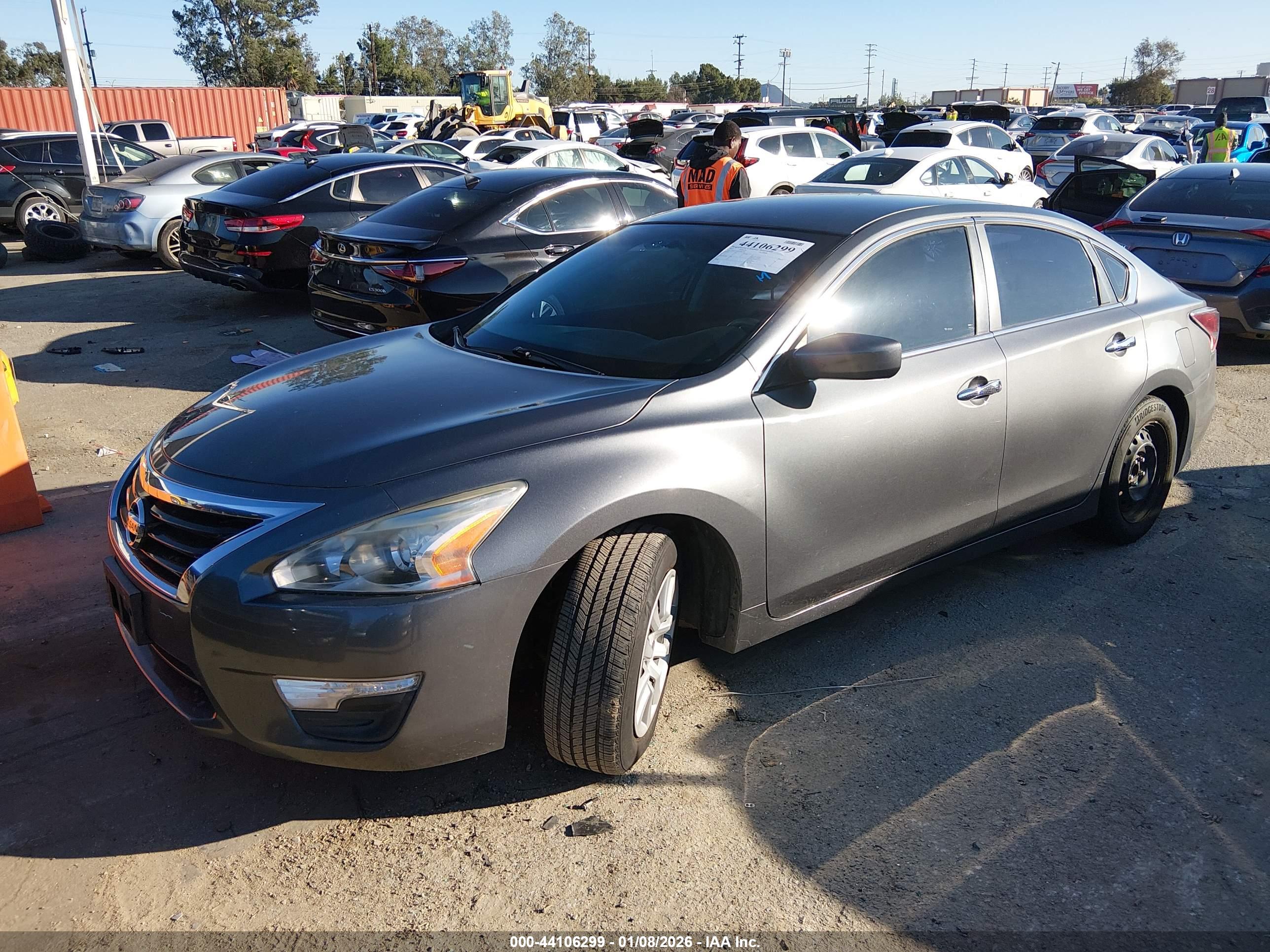 NISSAN ALTIMA image 2