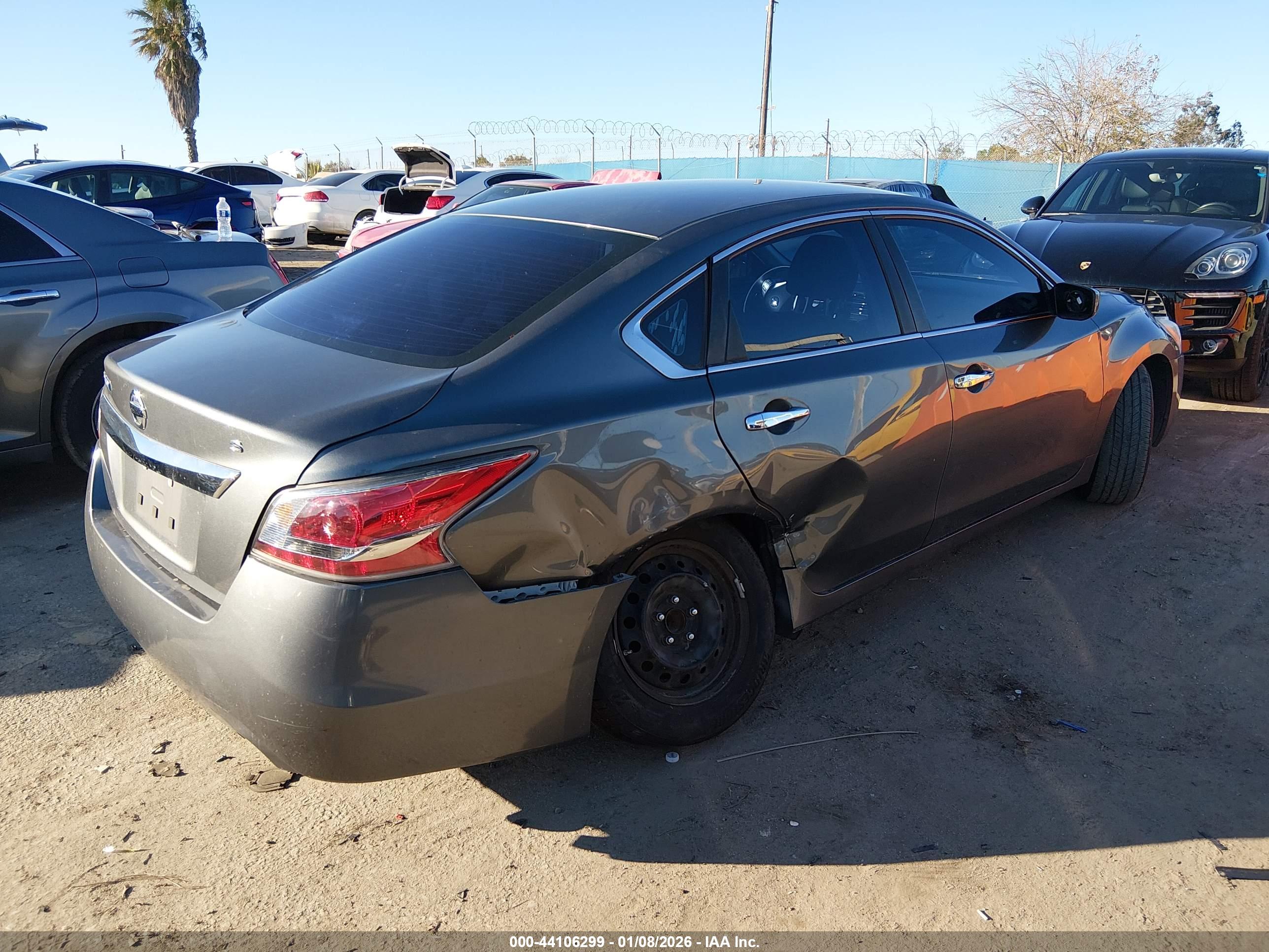 NISSAN ALTIMA image 4