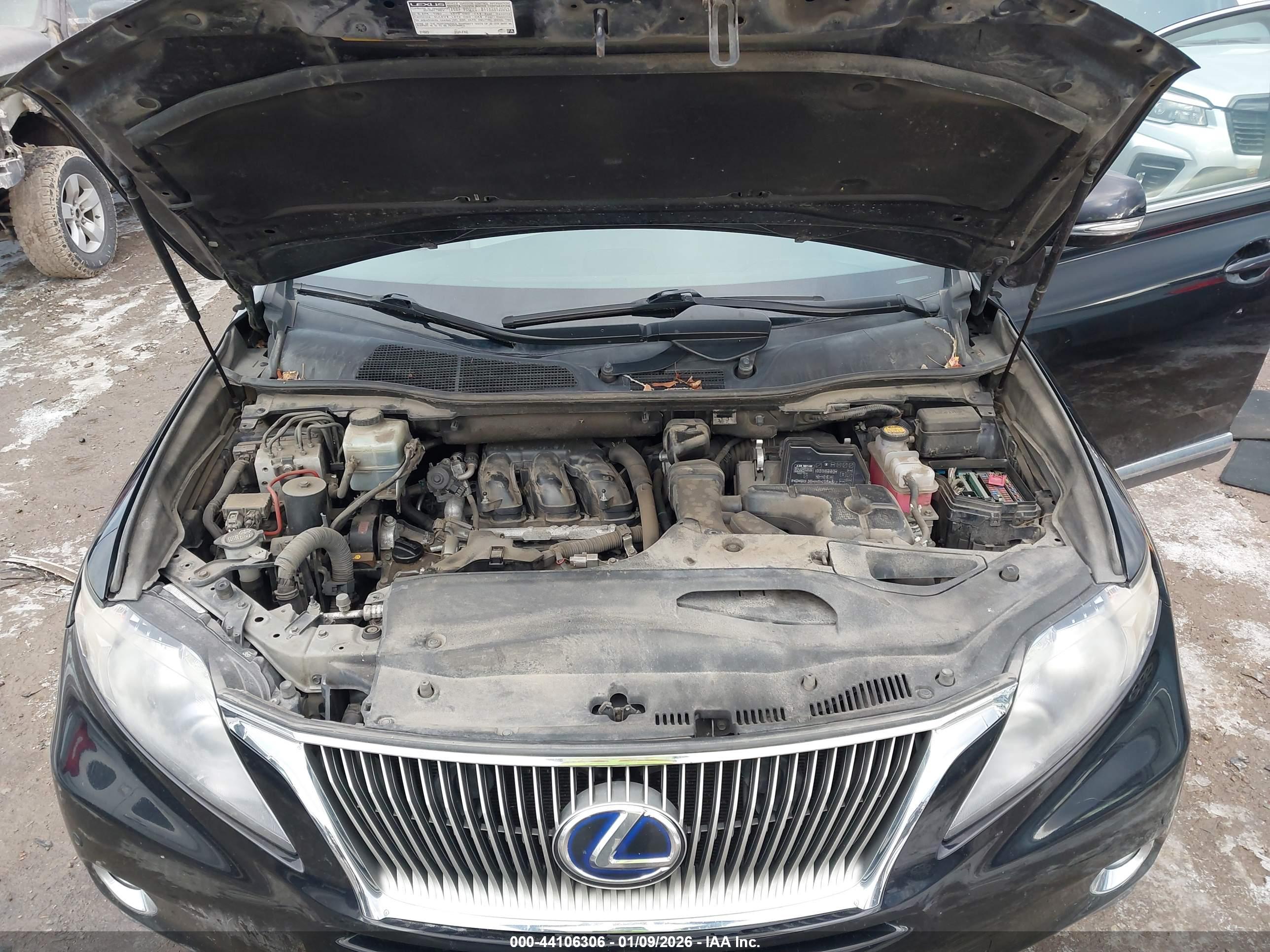 LEXUS RX image 10