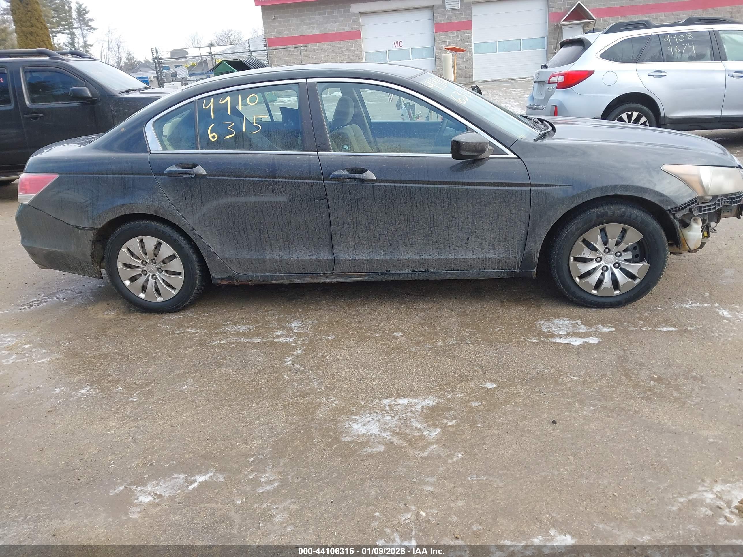 HONDA ACCORD image 4