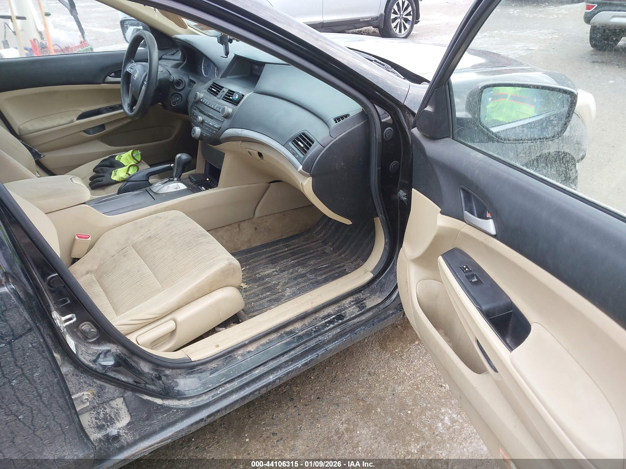 HONDA ACCORD image 5