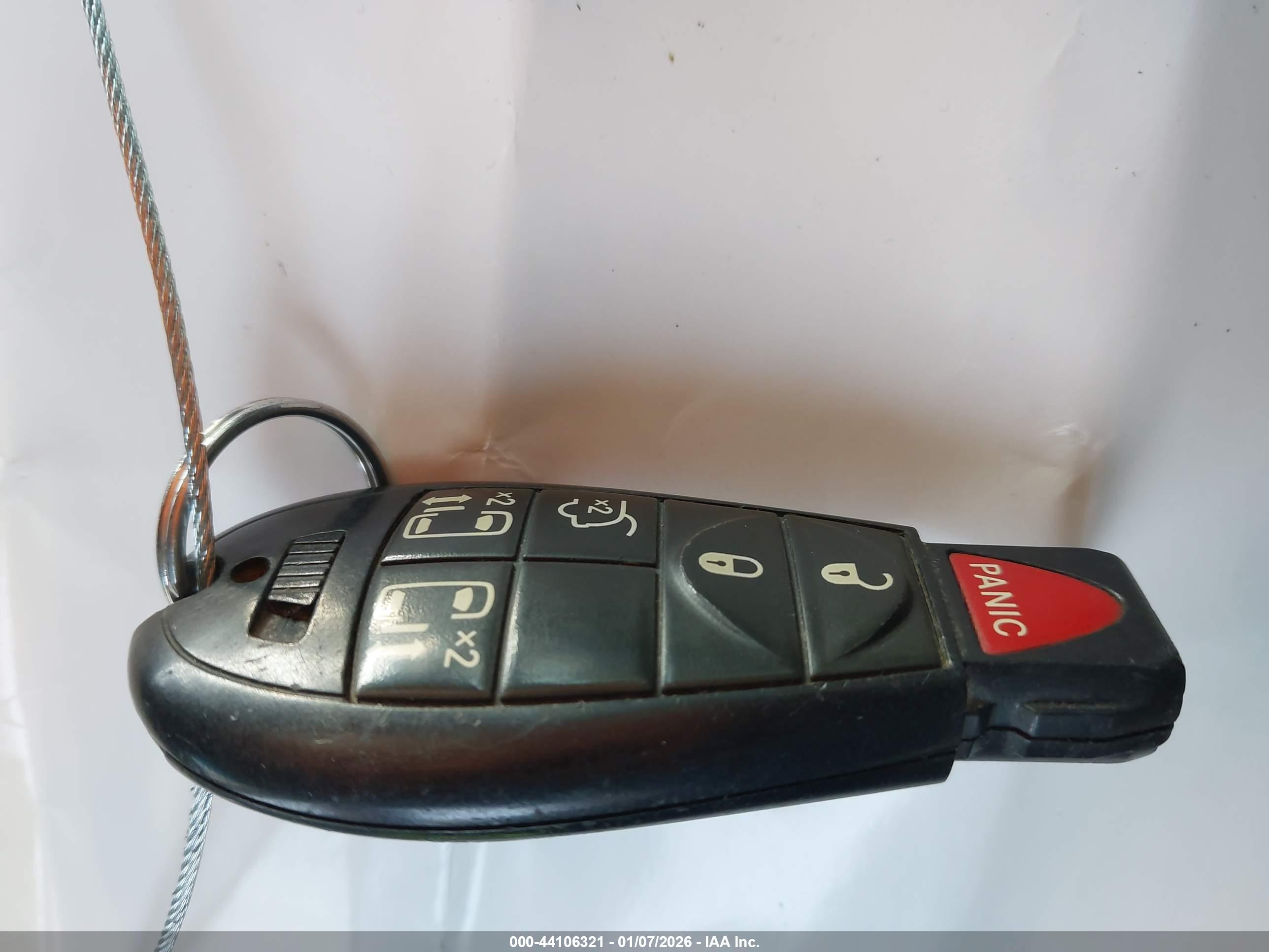 CHRYSLER TOWN image 11