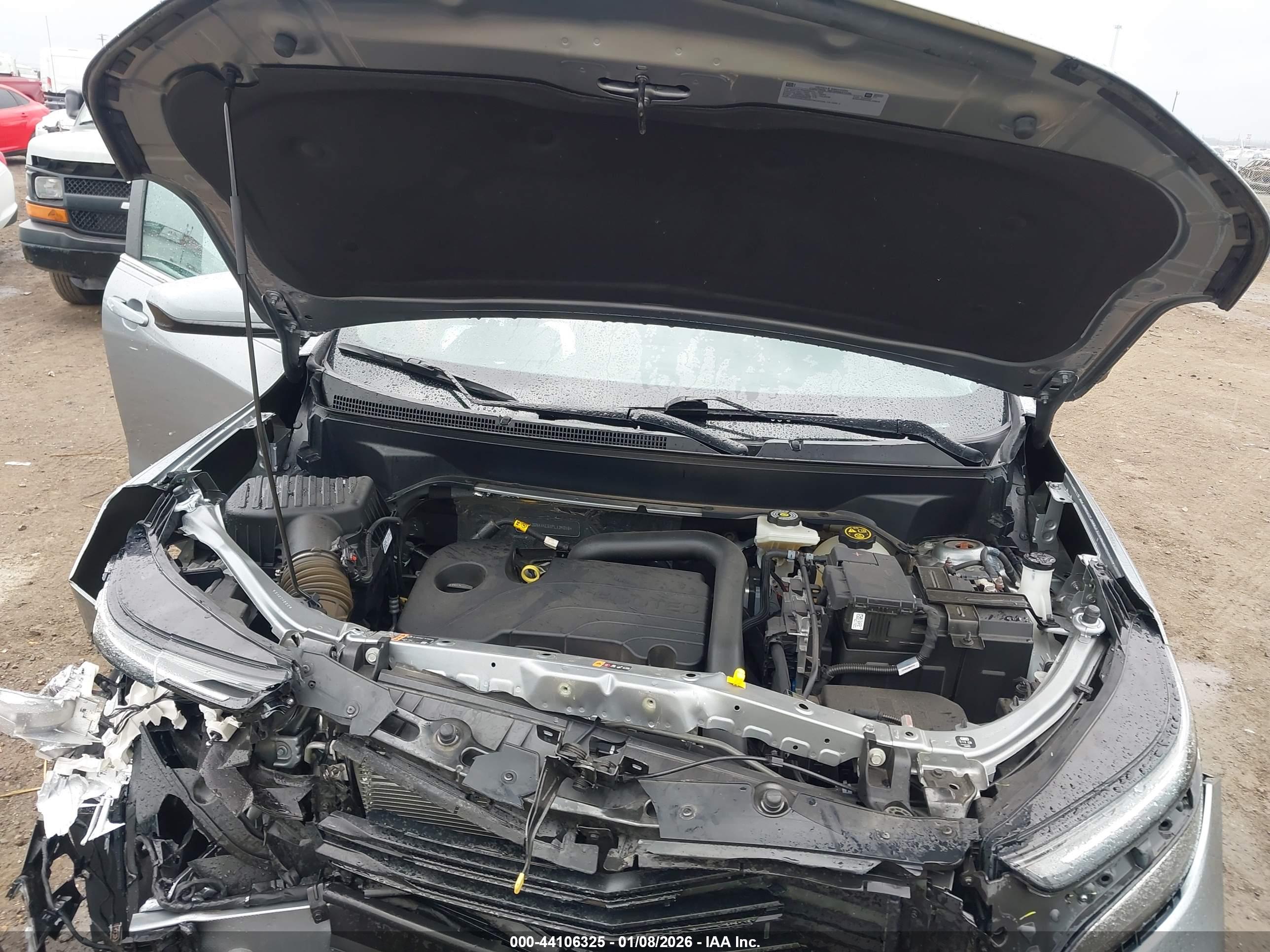CHEVROLET EQUINOX image 10
