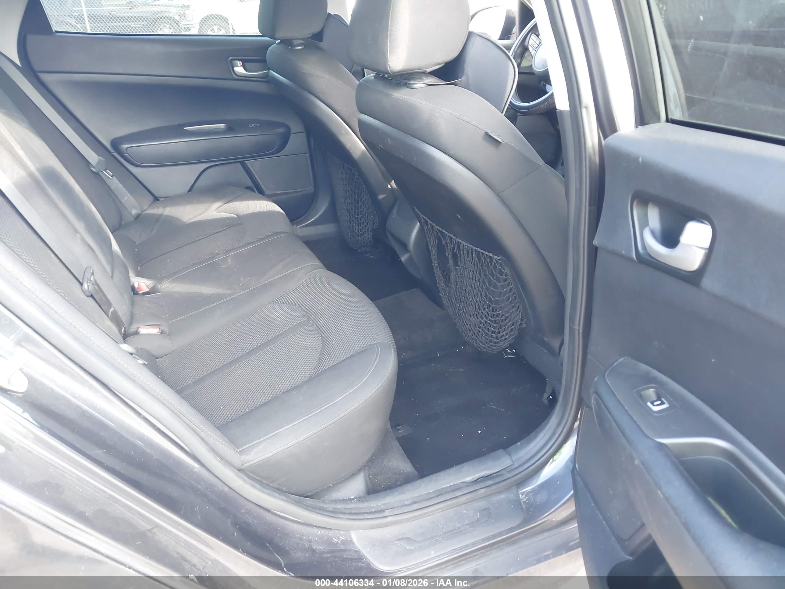 KIA OPTIMA image 8