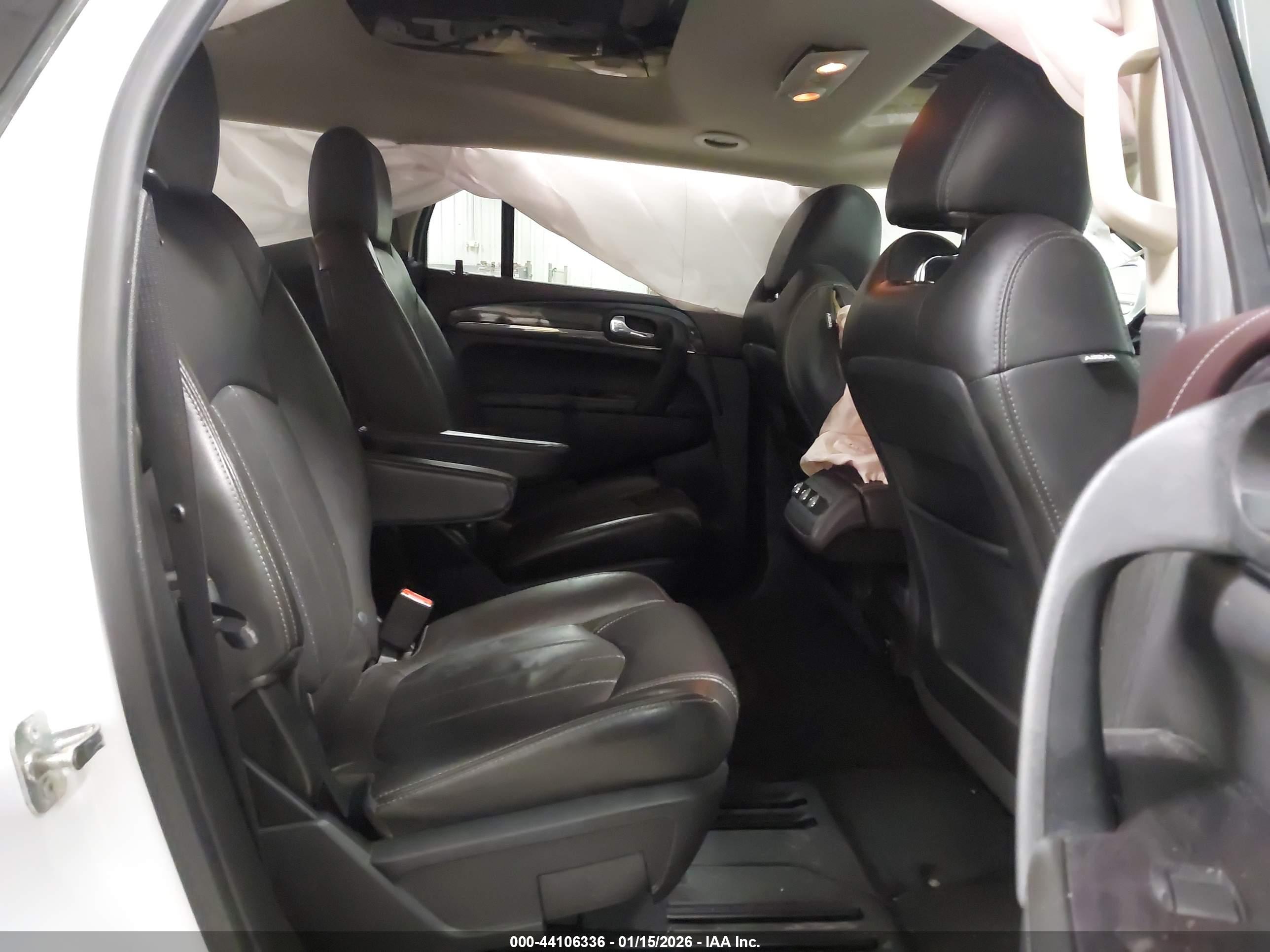 BUICK ENCLAVE image 8