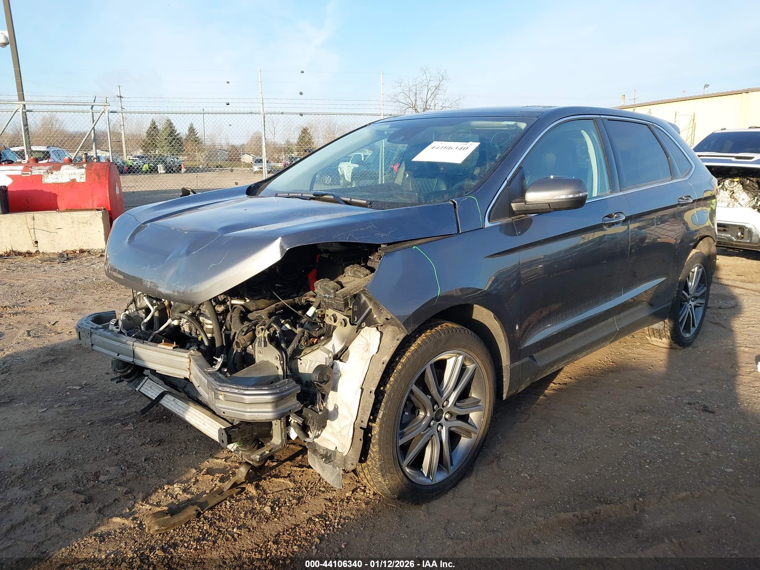 FORD EDGE image 2