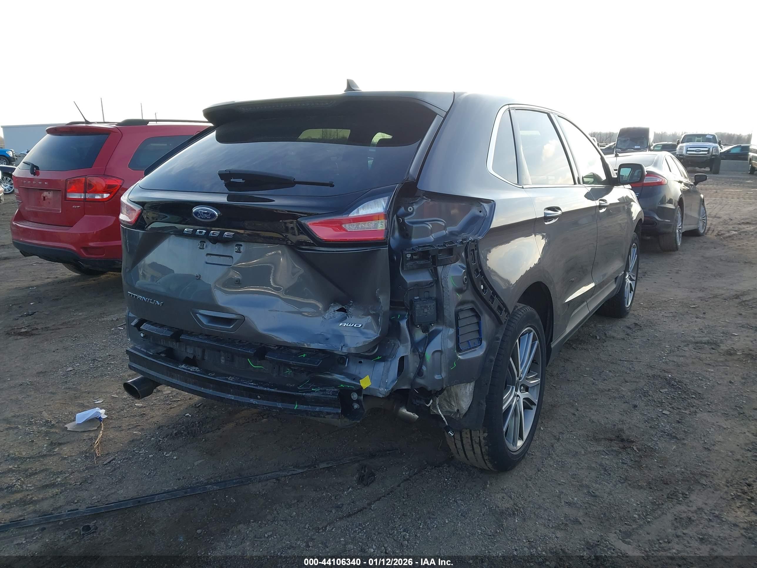 FORD EDGE image 4