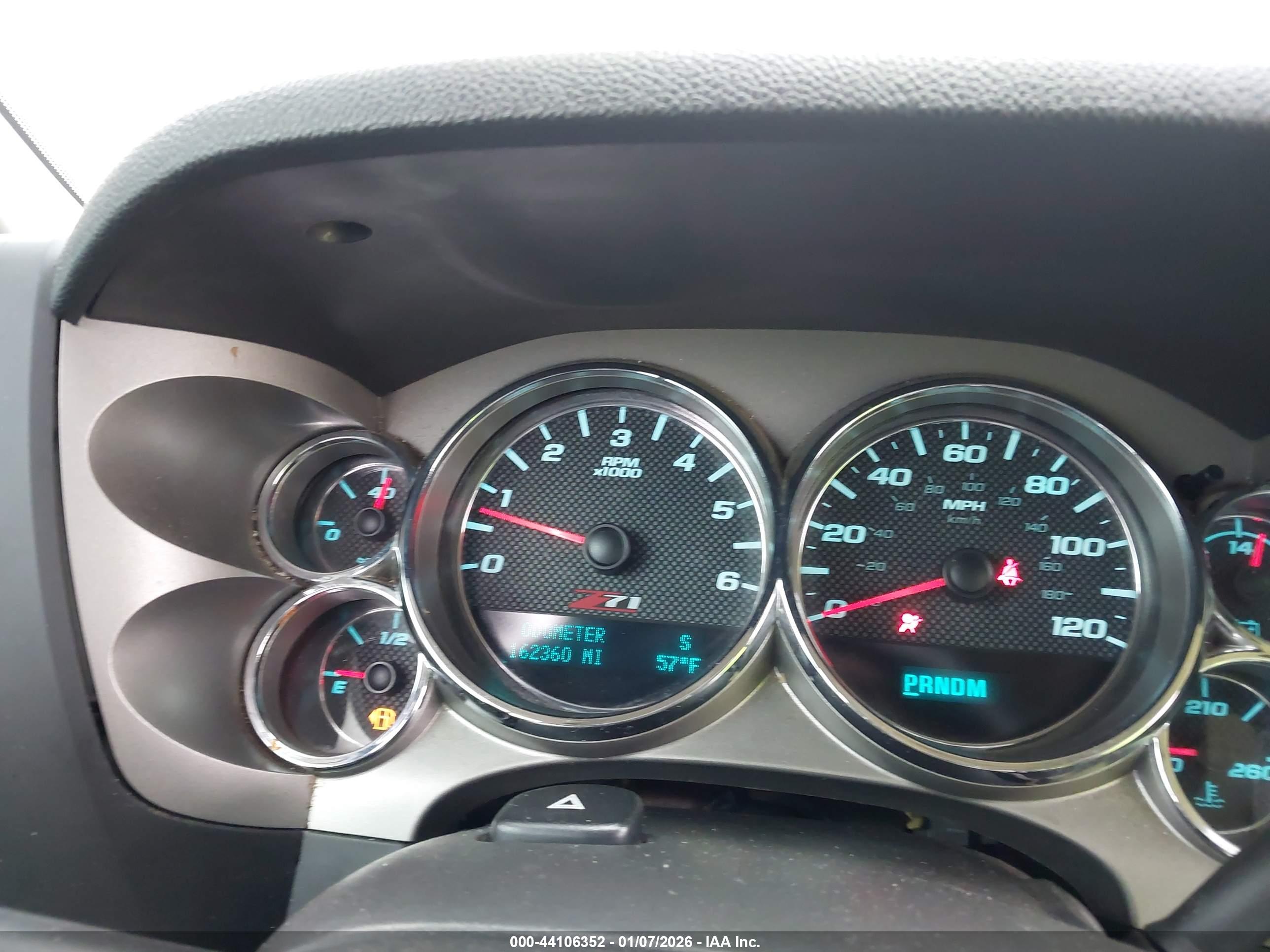 CHEVROLET SILVERADO image 7