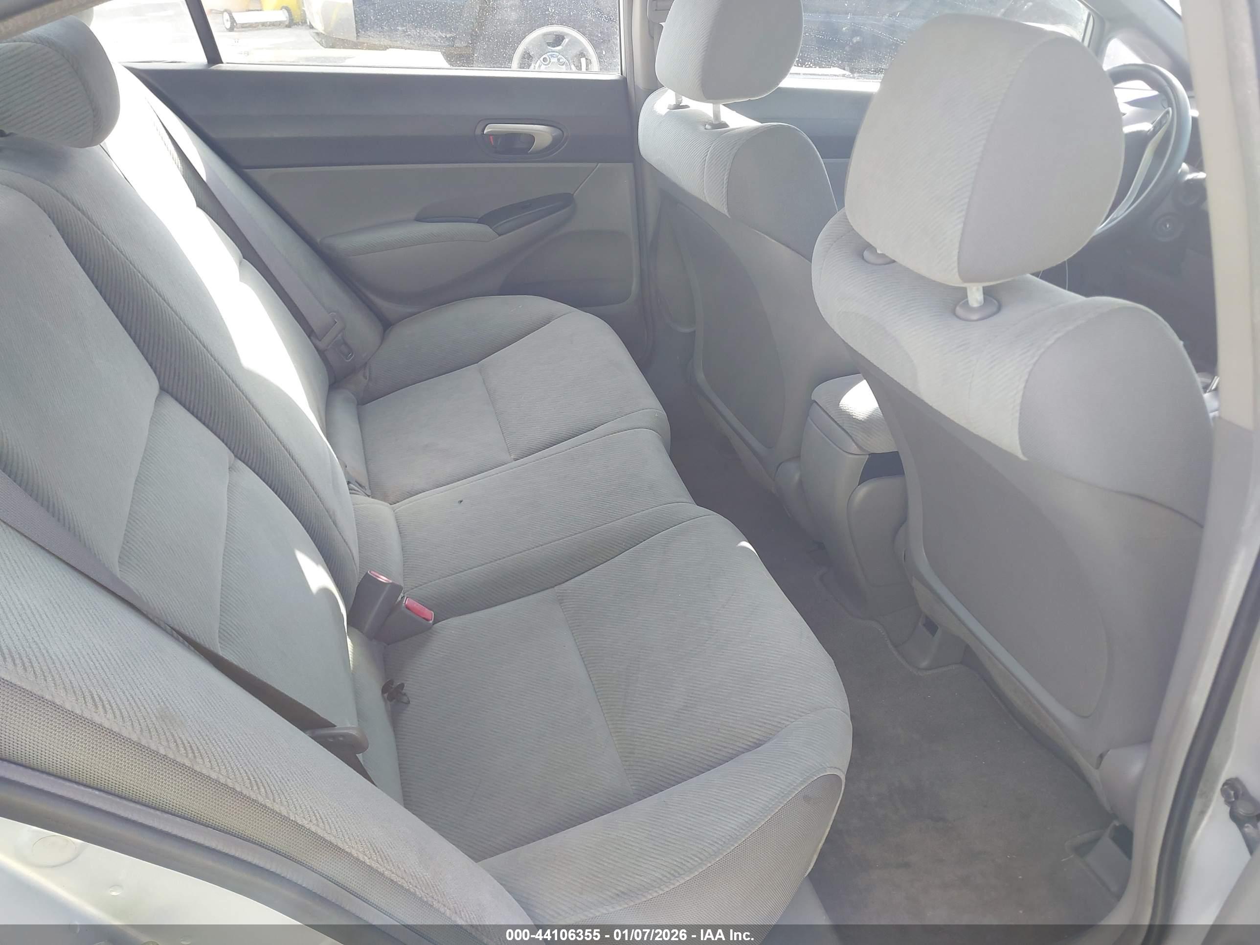 HONDA CIVIC image 8