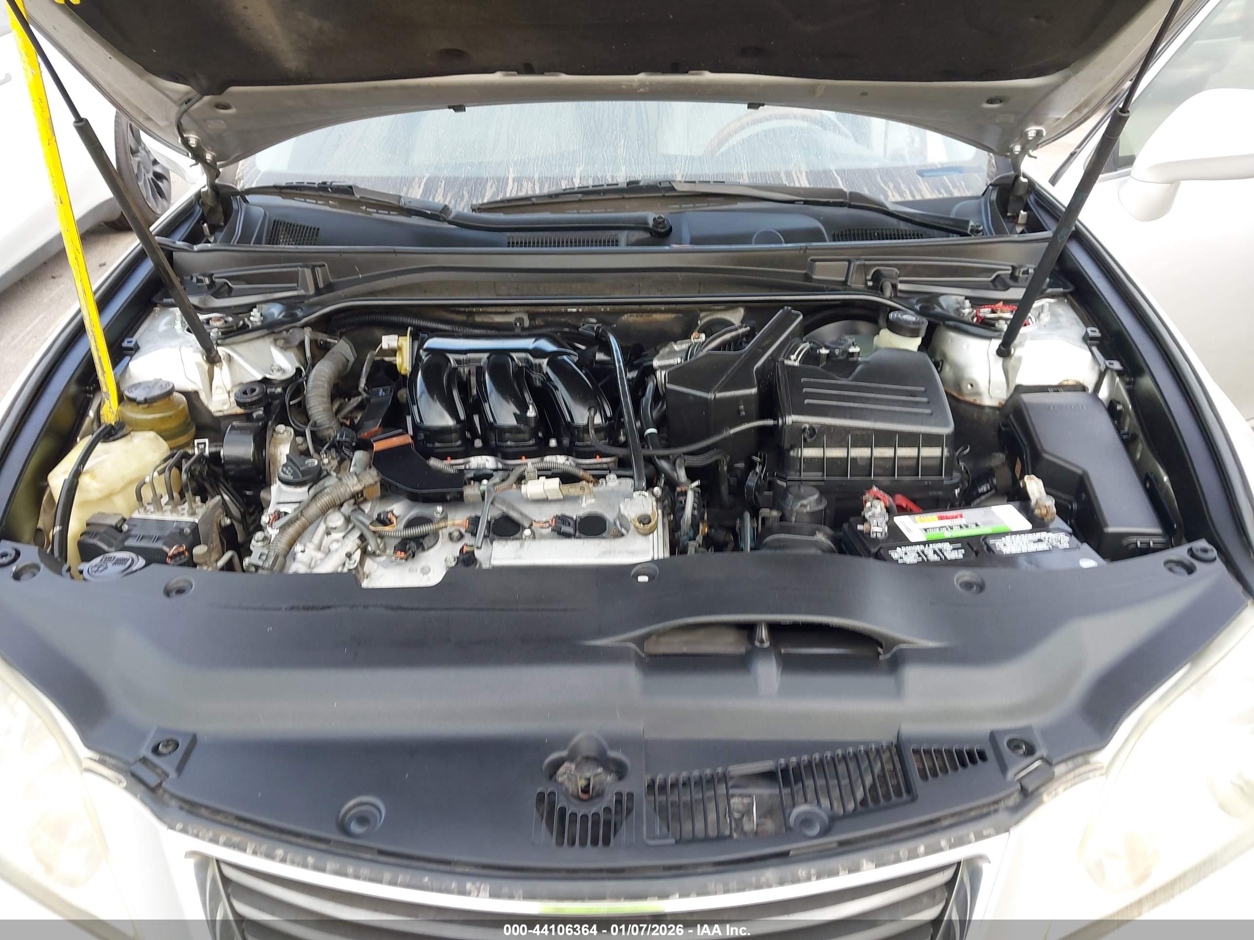 LEXUS ES image 10