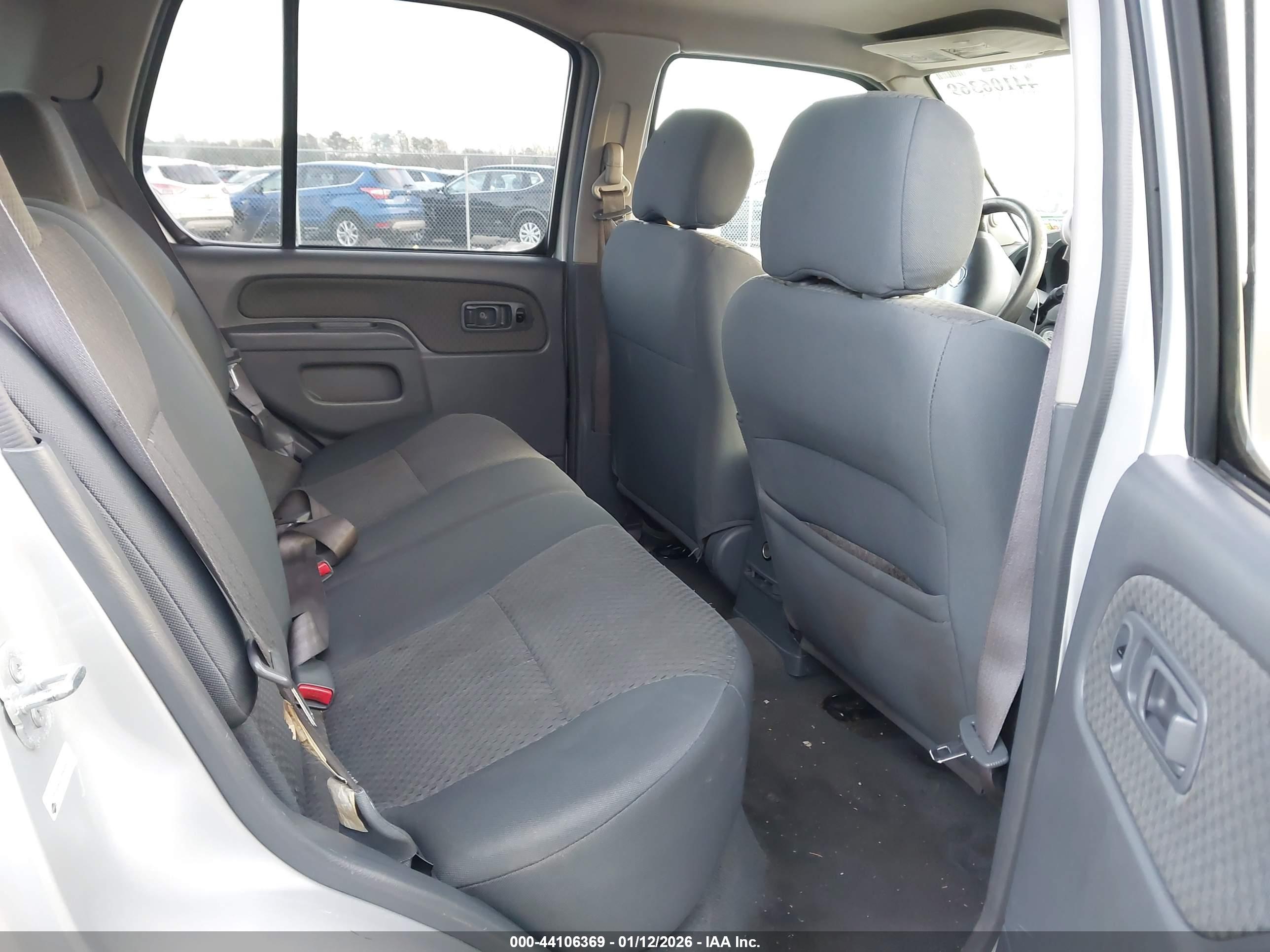 NISSAN XTERRA image 8