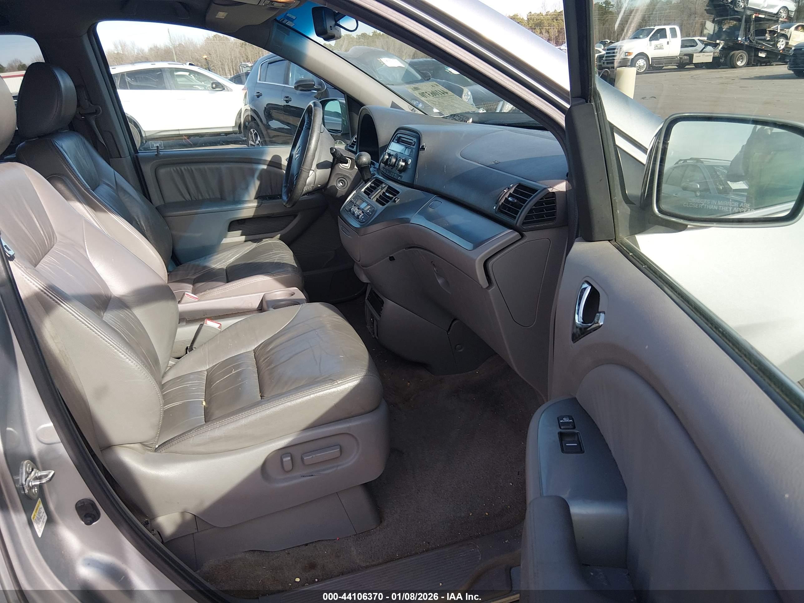 HONDA ODYSSEY image 5