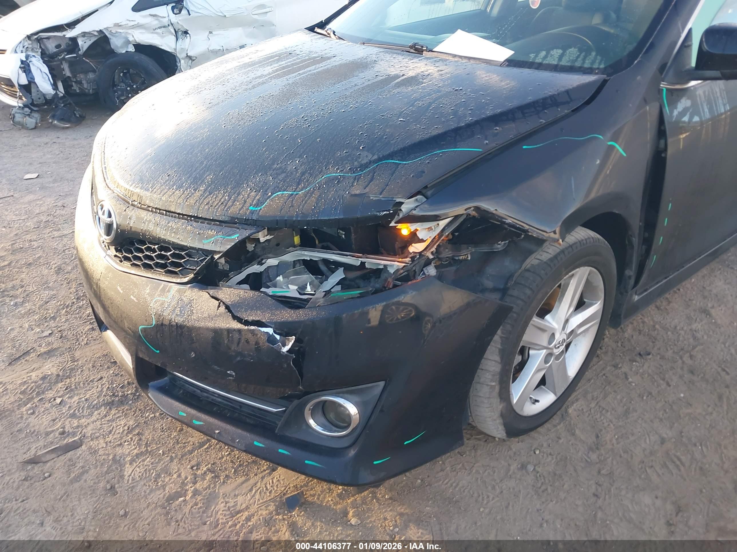 TOYOTA CAMRY image 6