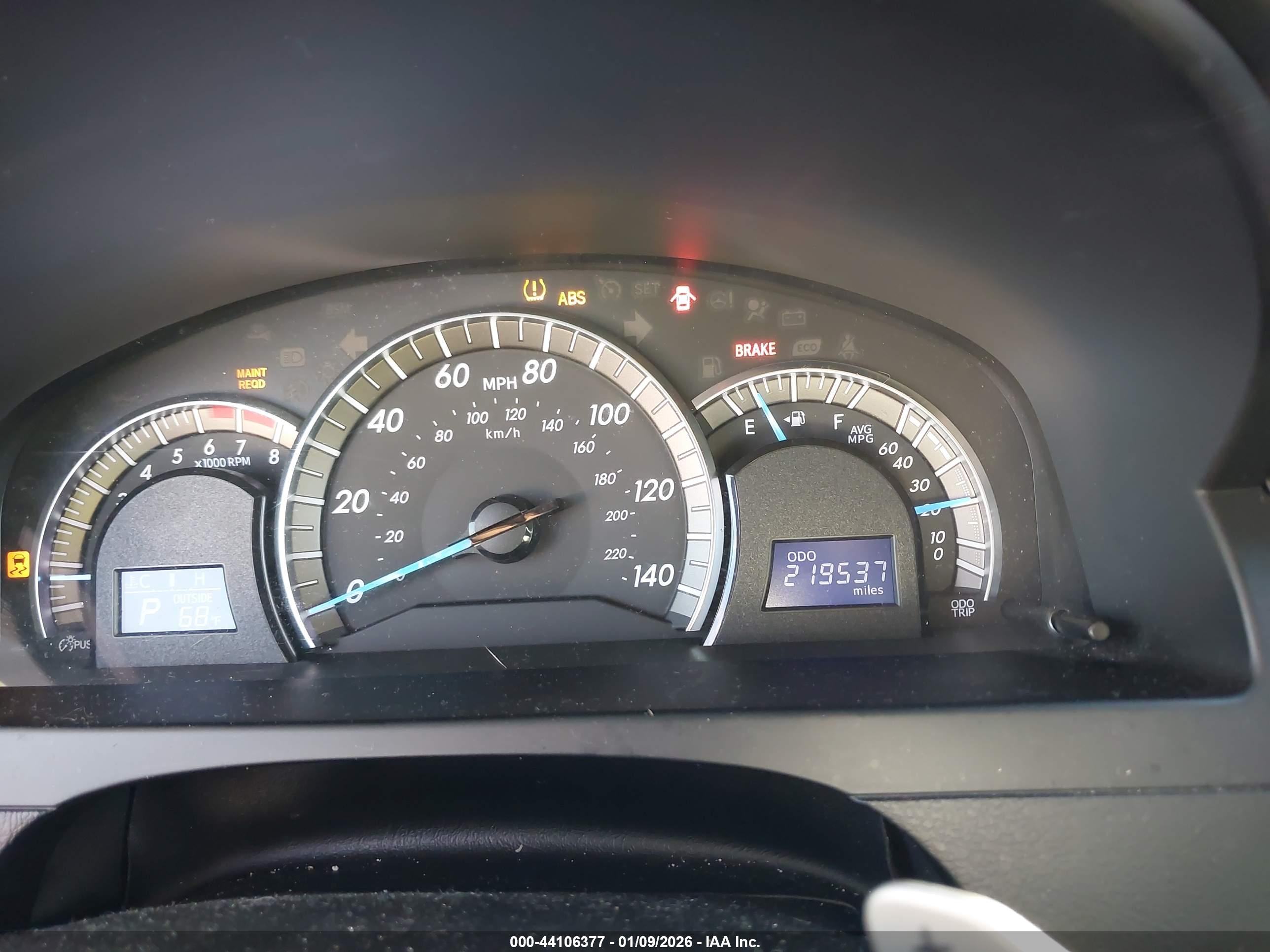 TOYOTA CAMRY image 7