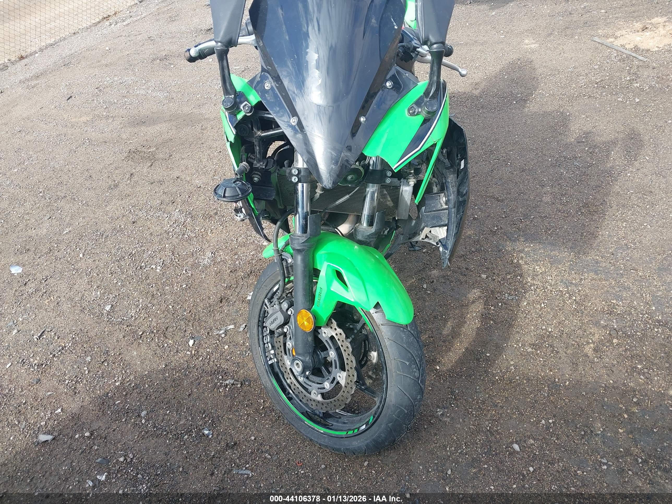 KAWASAKI EX650 image 5