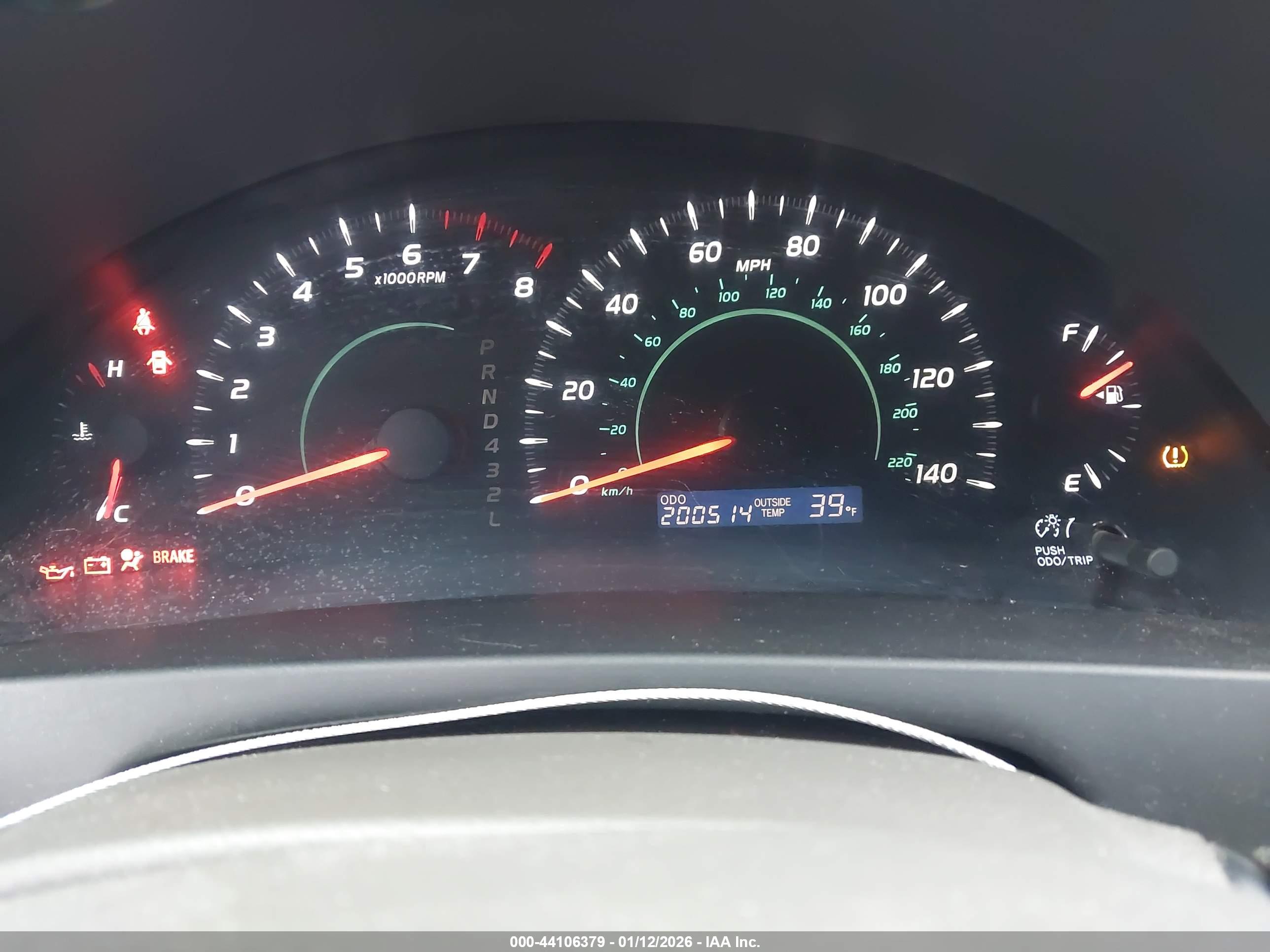 TOYOTA CAMRY image 7