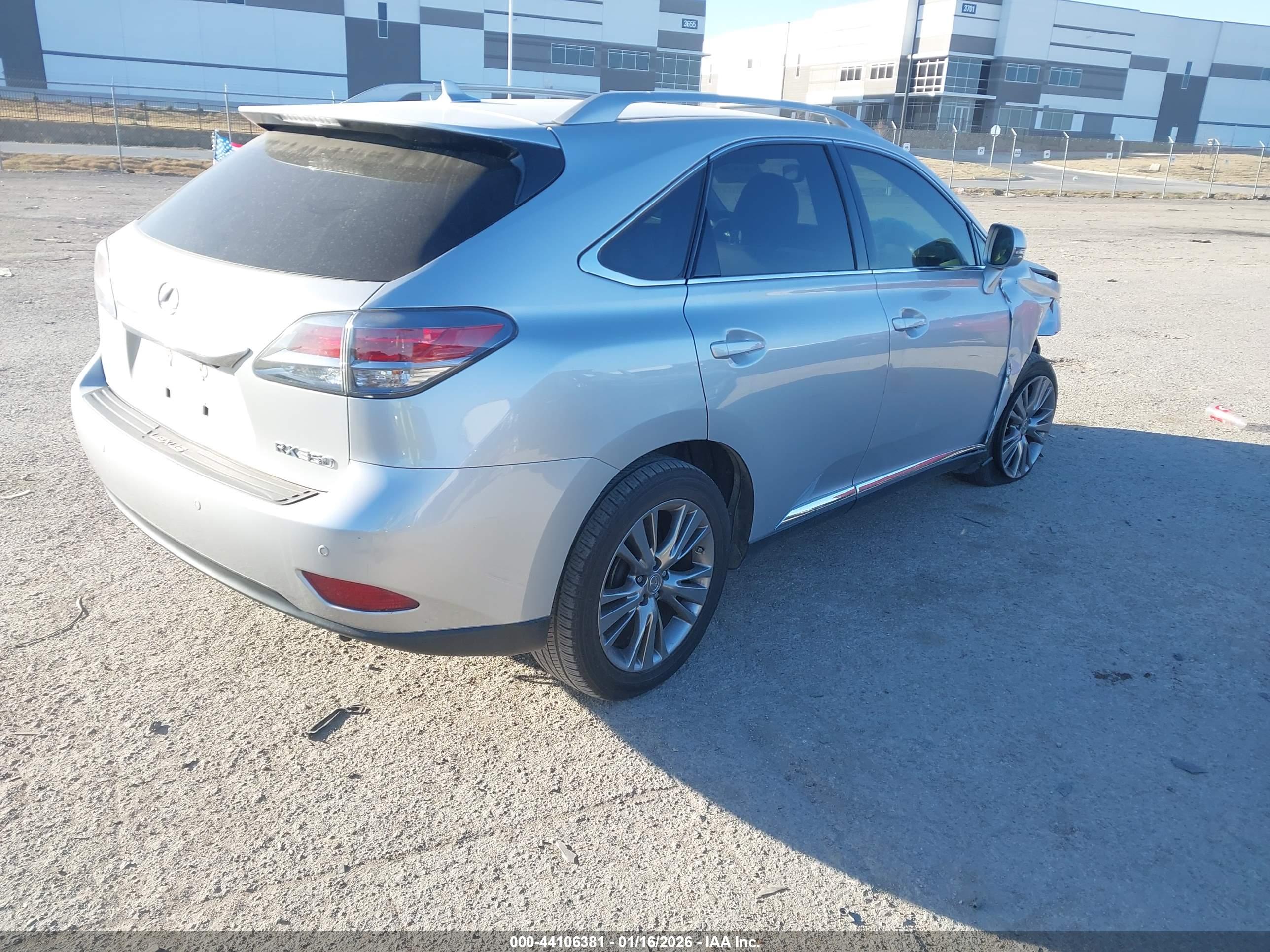 LEXUS RX image 4