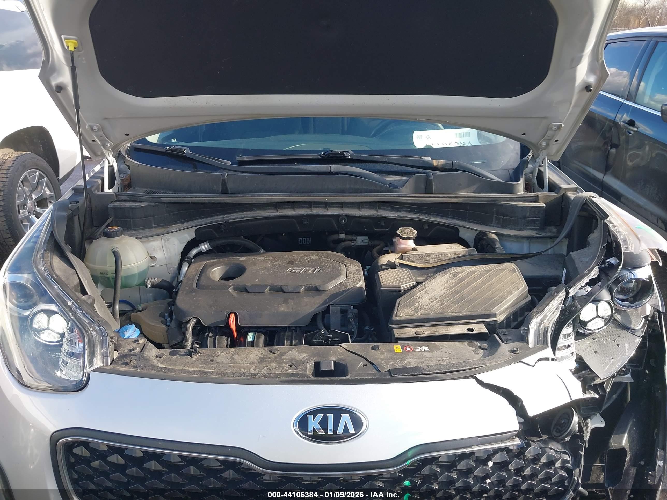 KIA SPORTAGE image 10