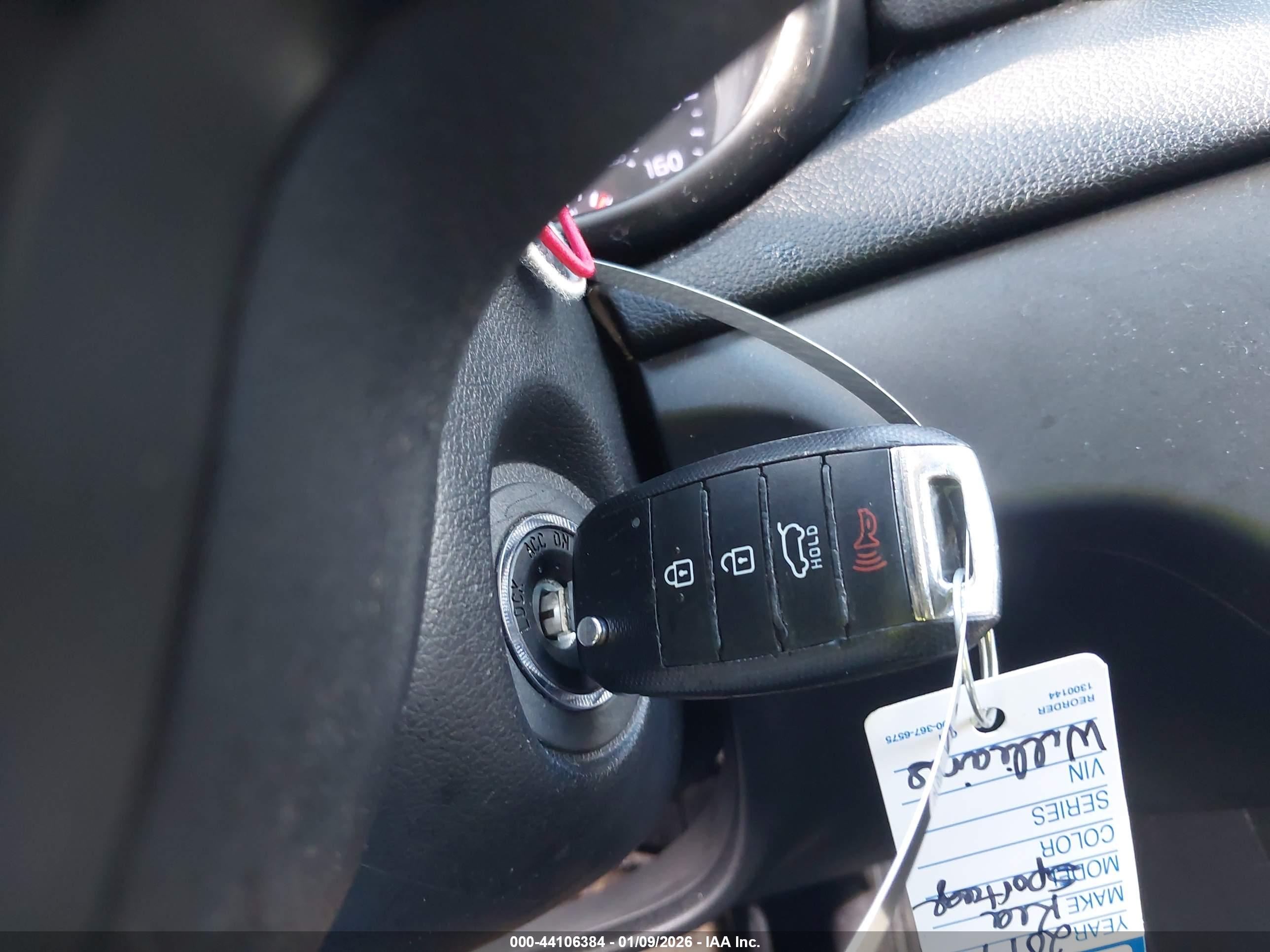 KIA SPORTAGE image 11