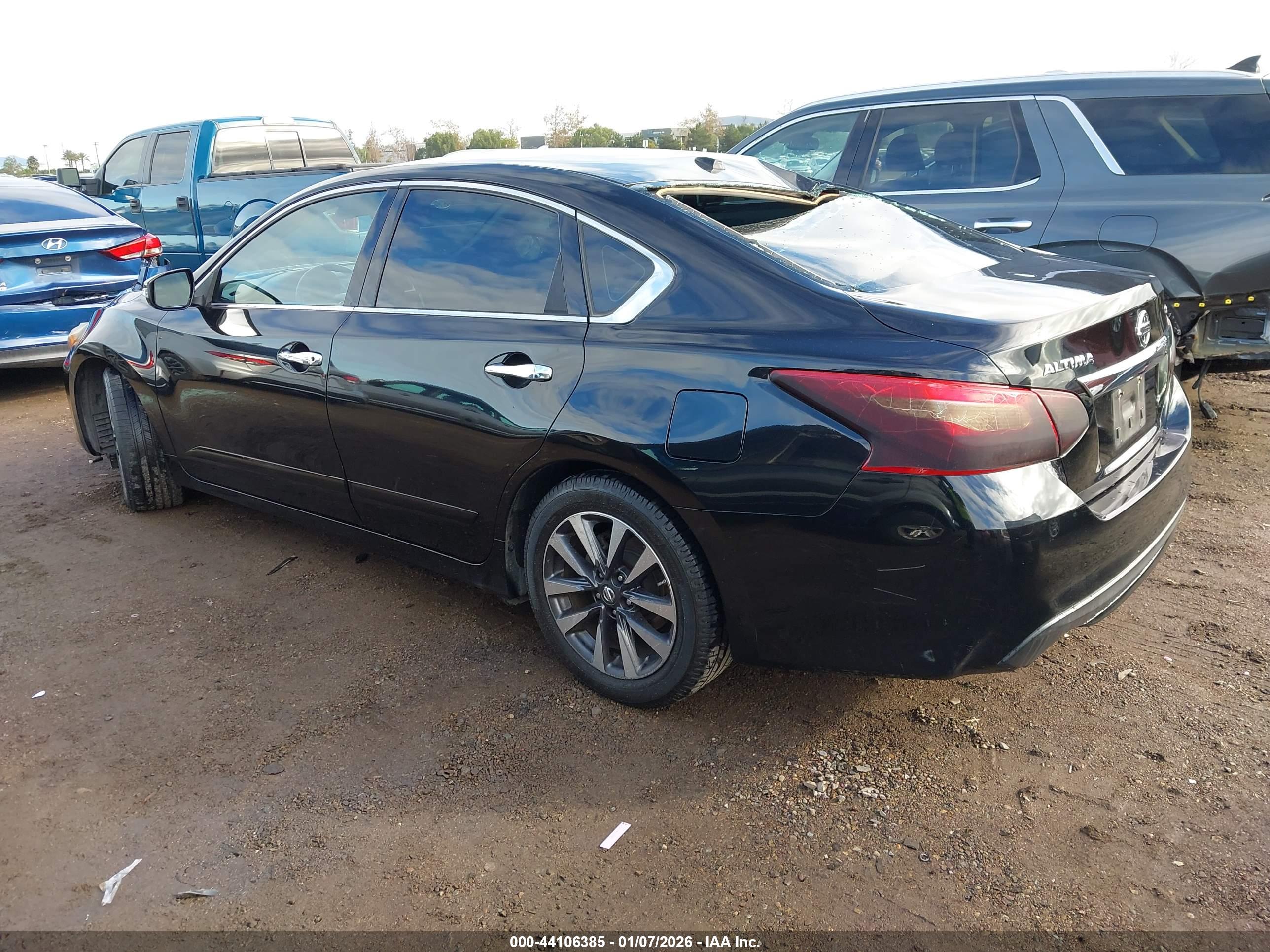 NISSAN ALTIMA image 3