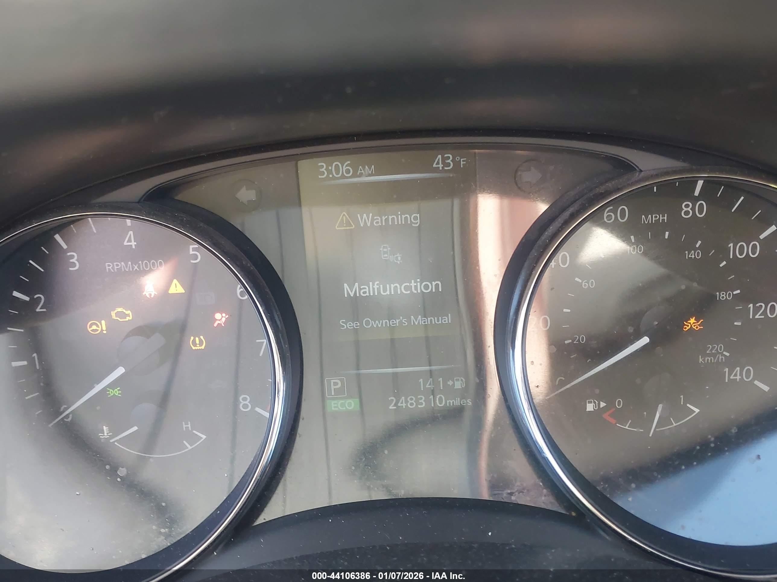 NISSAN ROGUE image 7