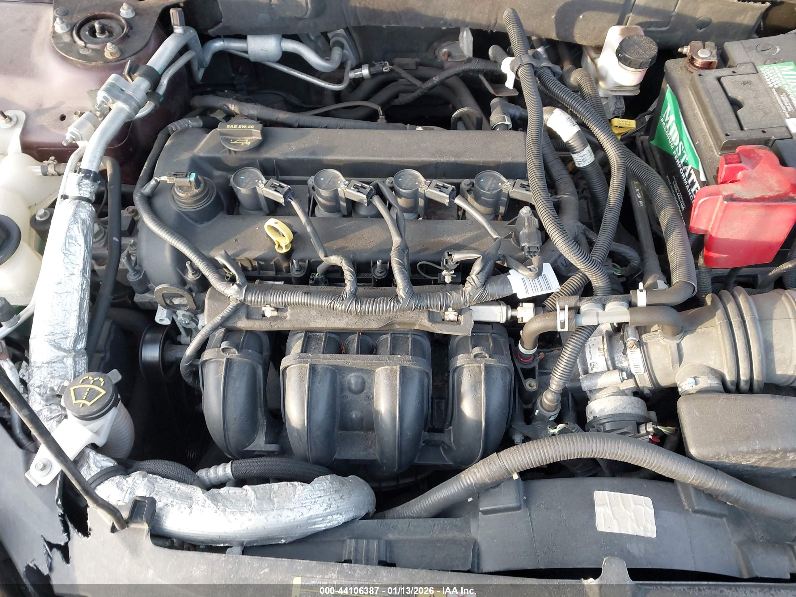 FORD FUSION image 10
