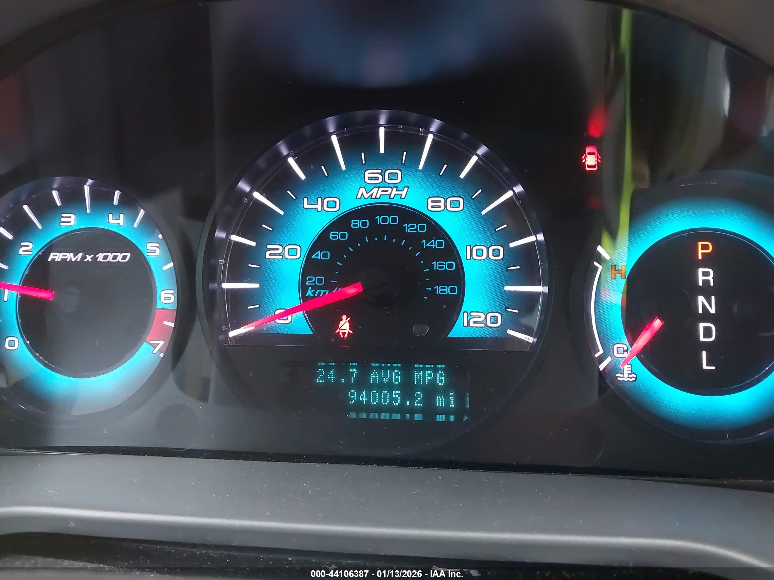 FORD FUSION image 7