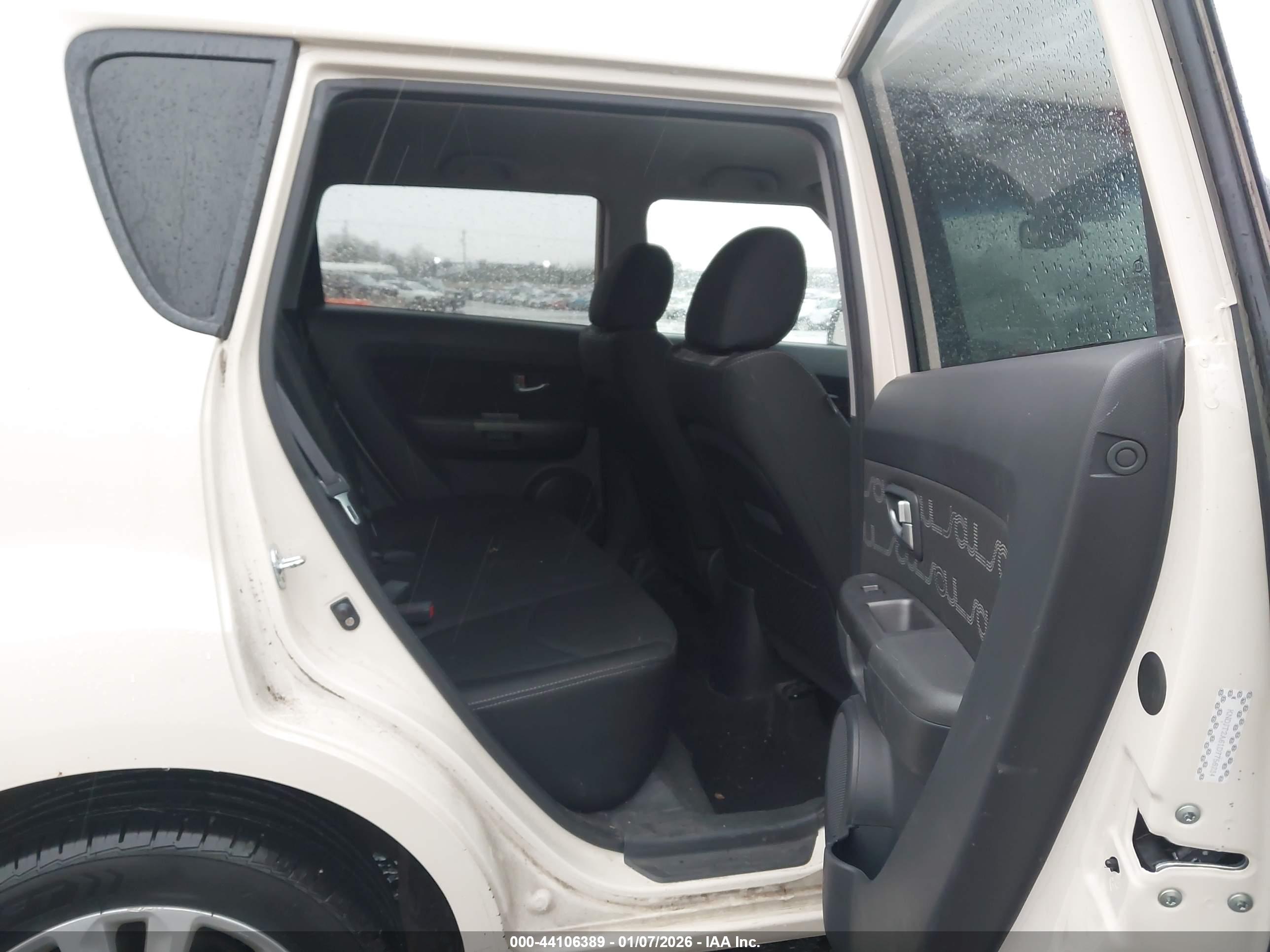 KIA SOUL image 8