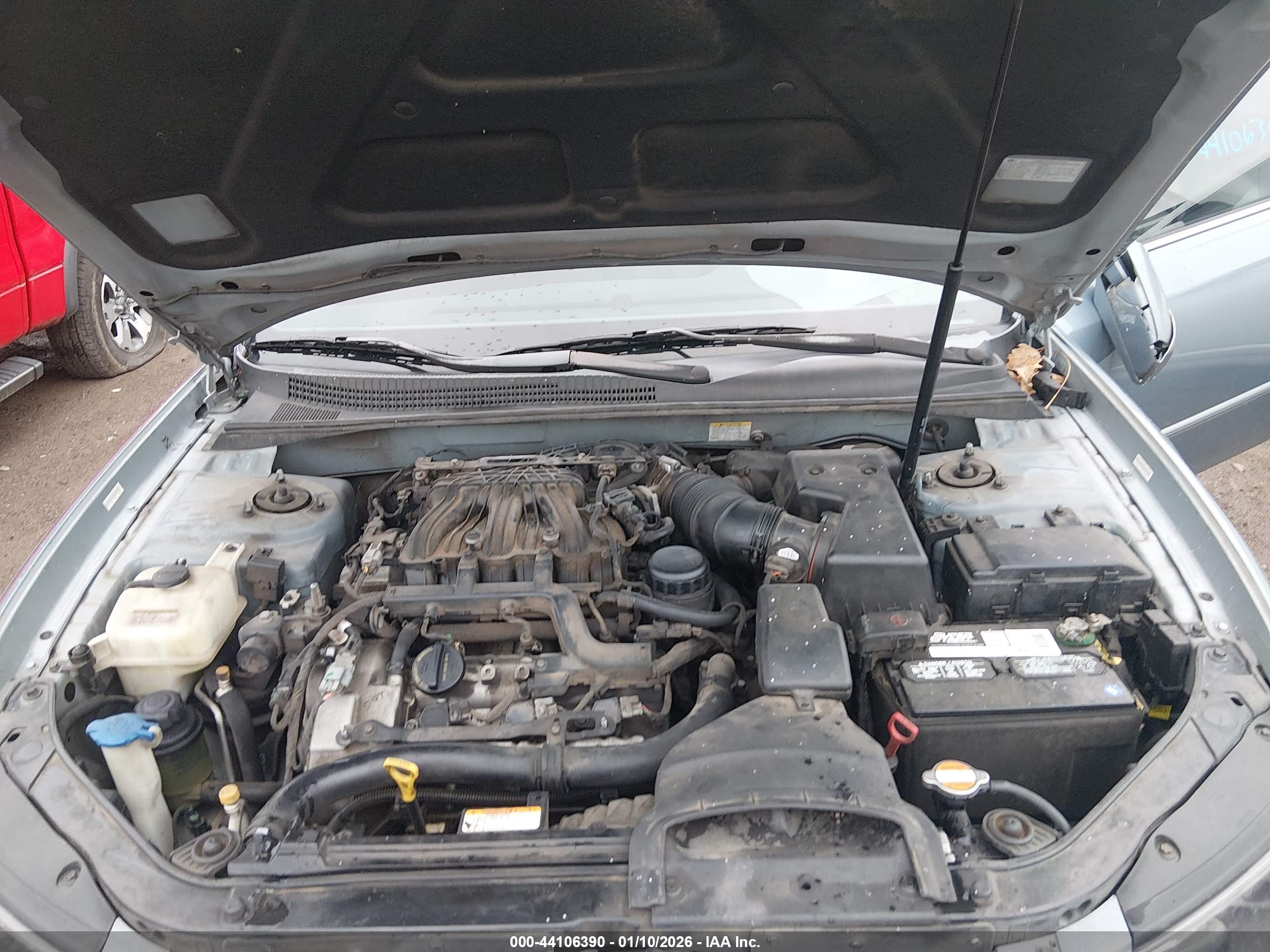 HYUNDAI SONATA image 10