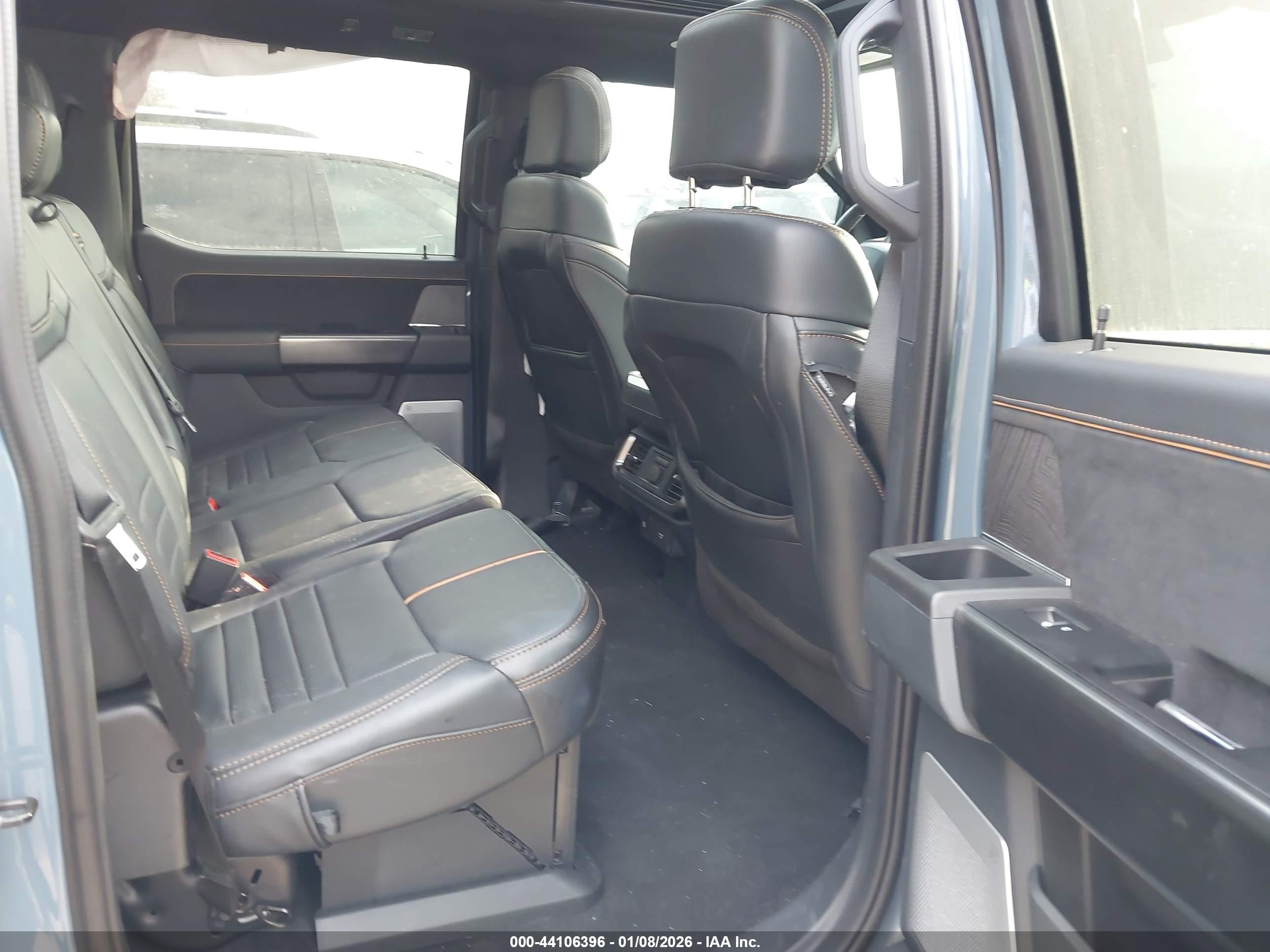 FORD F-150 image 8