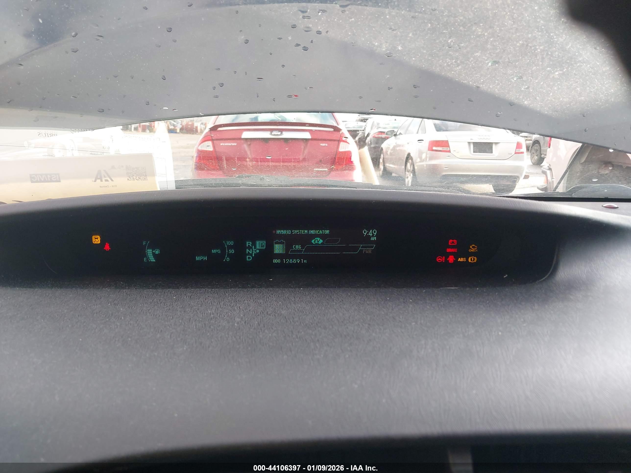TOYOTA PRIUS image 7