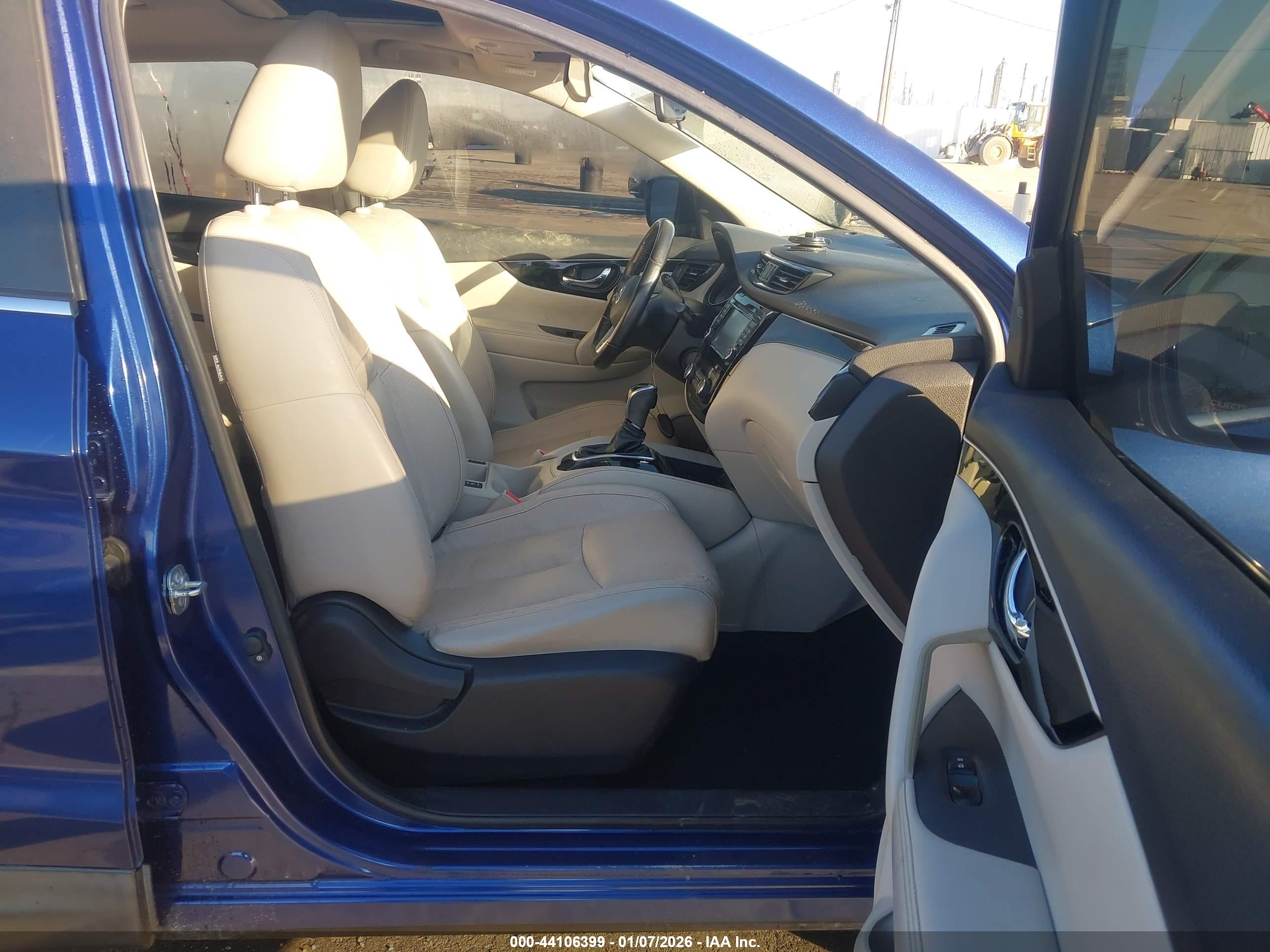 NISSAN ROGUE image 5