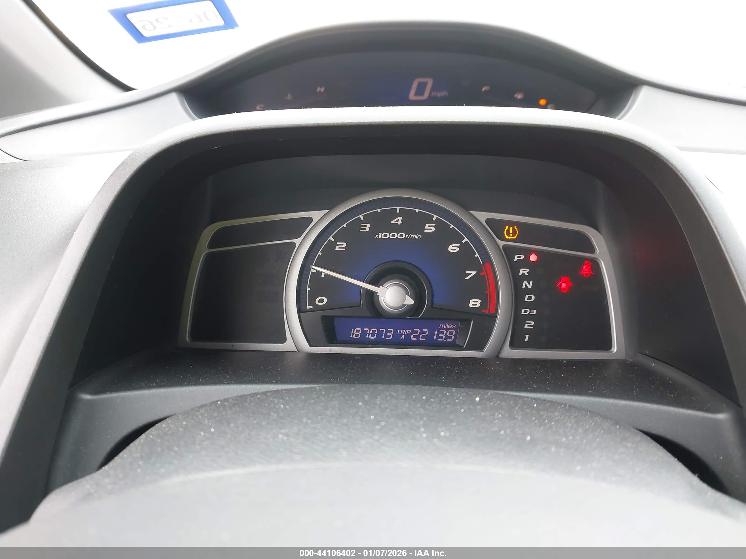 HONDA CIVIC image 7