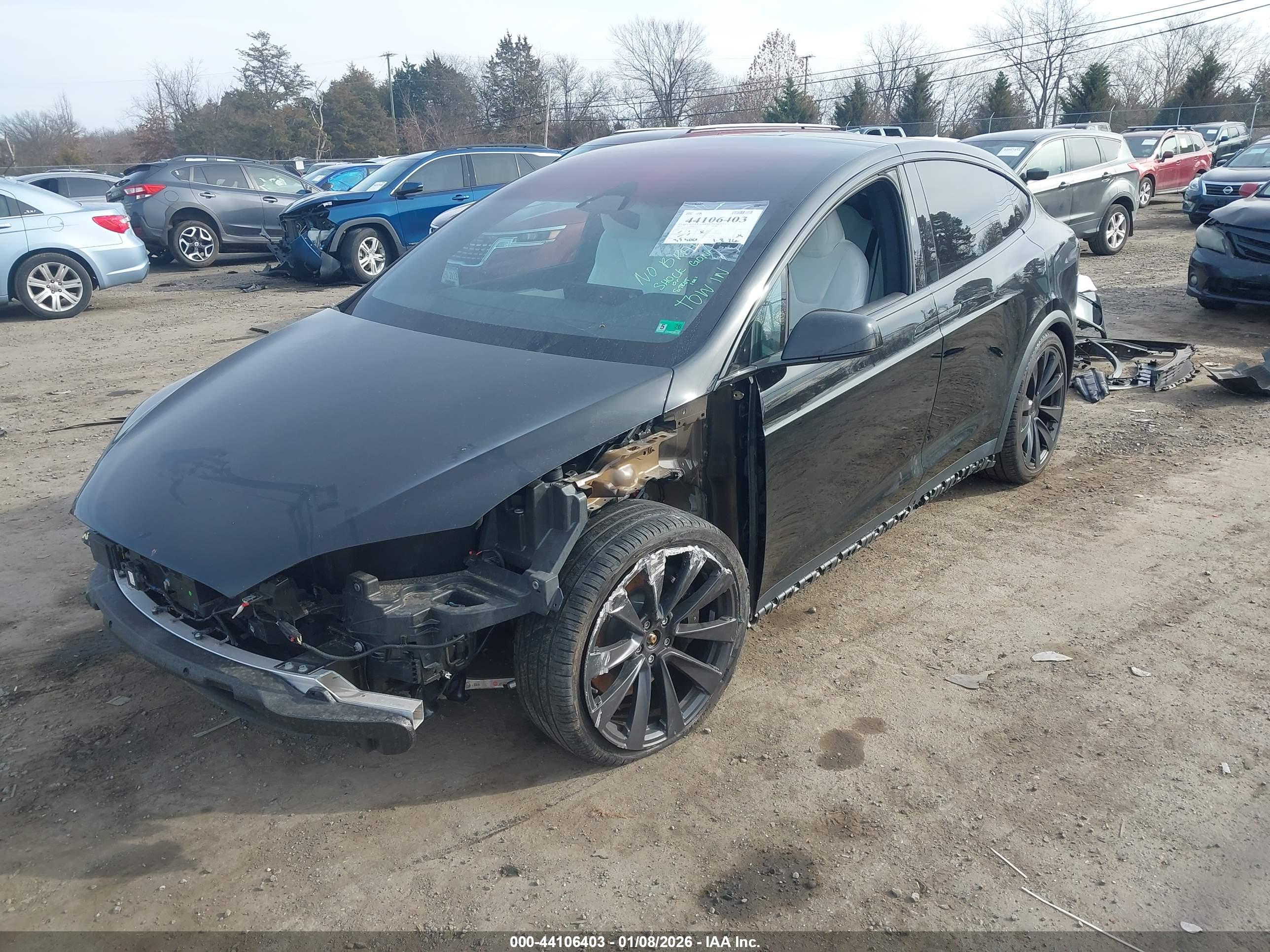 TESLA MODEL image 2