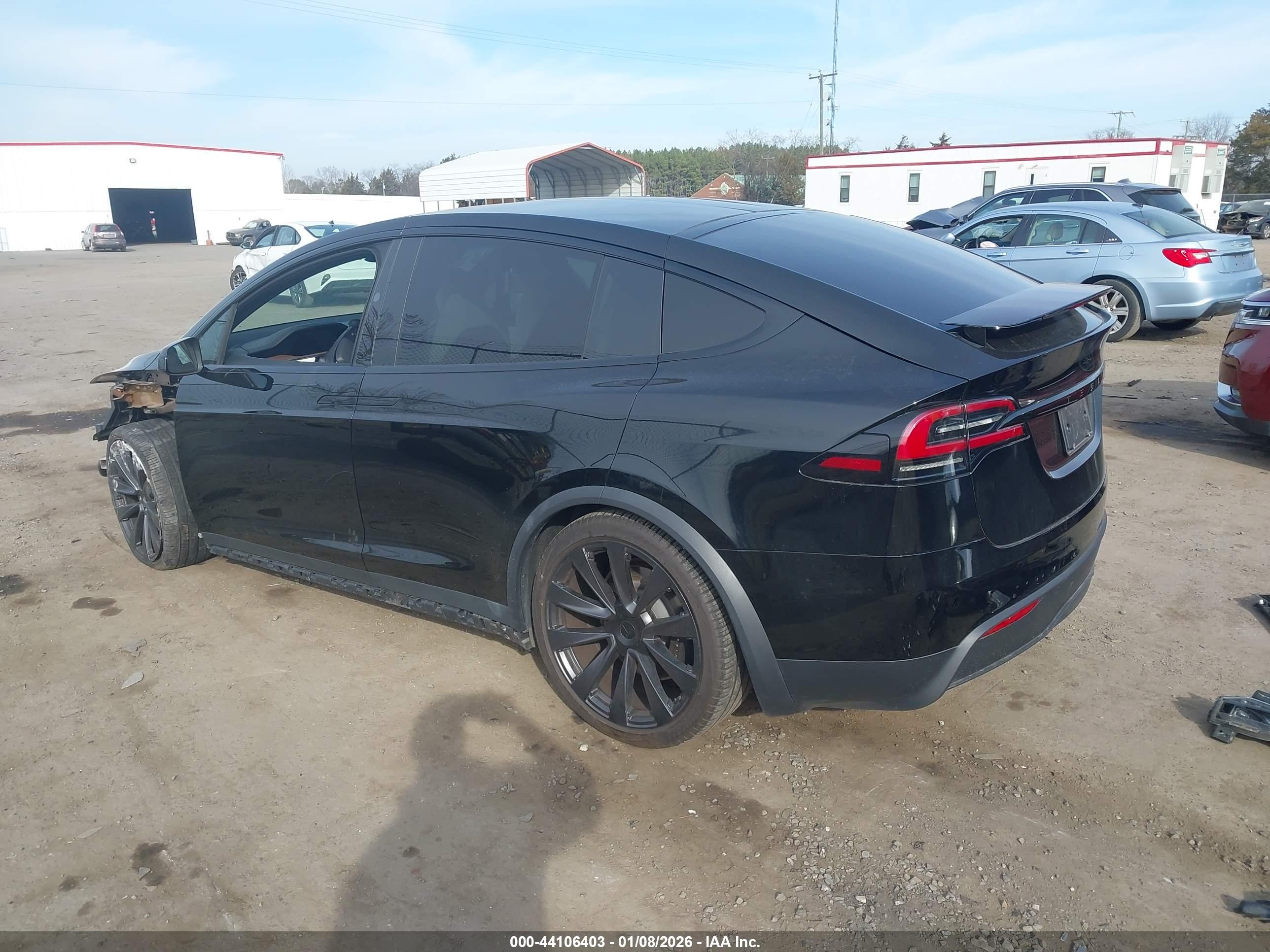TESLA MODEL image 3