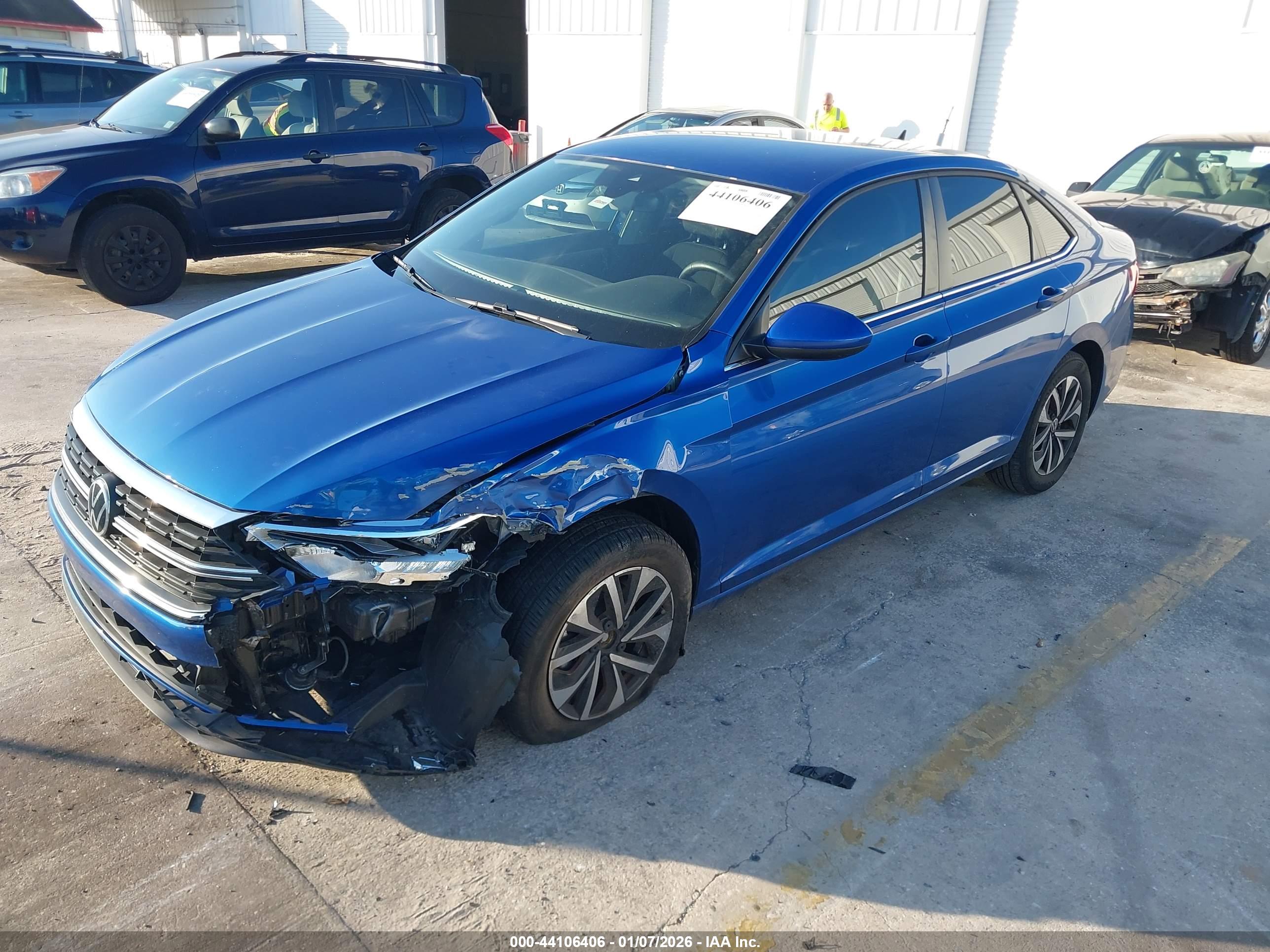 VOLKSWAGEN JETTA image 2