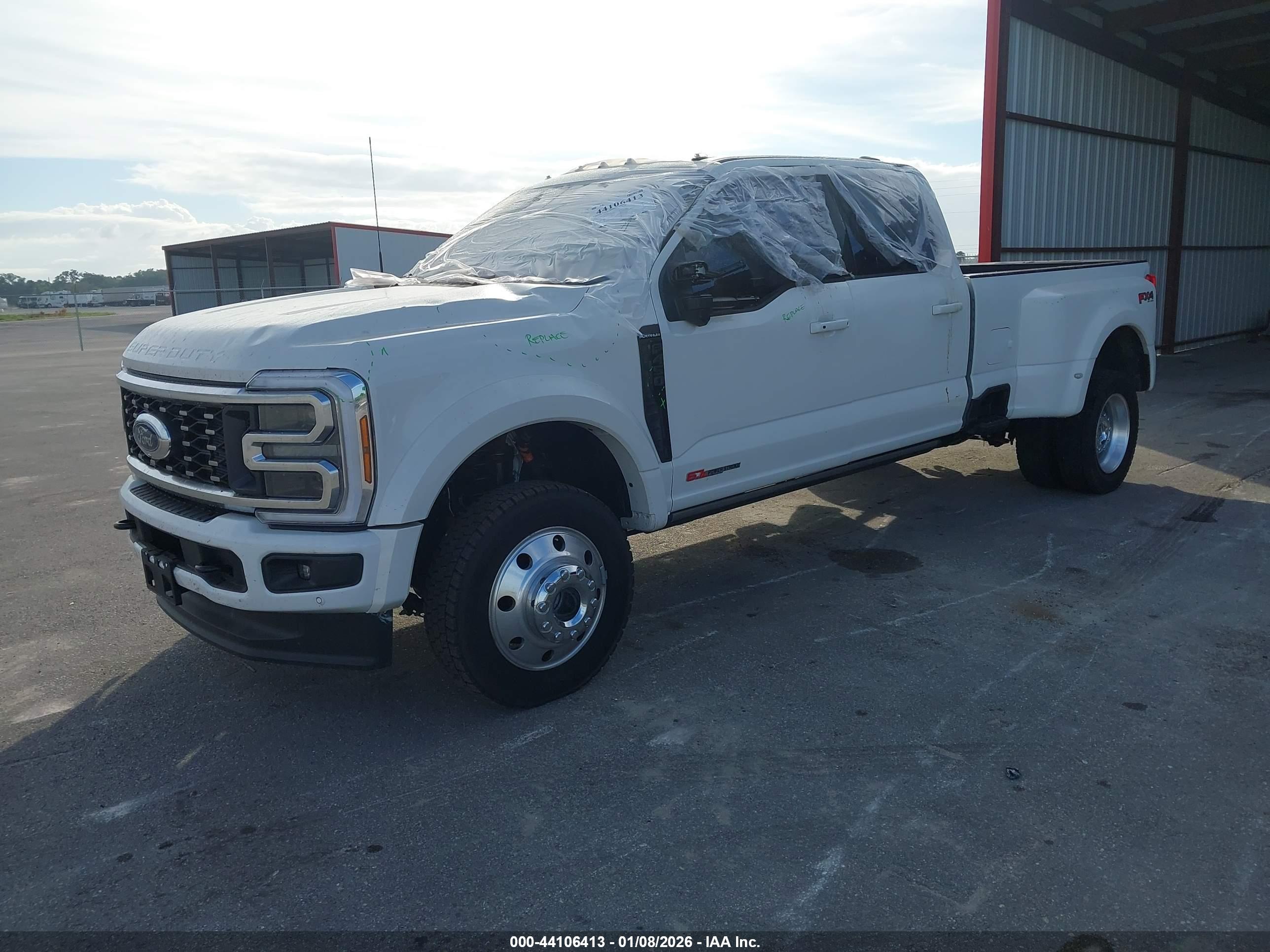 FORD F-450 image 2