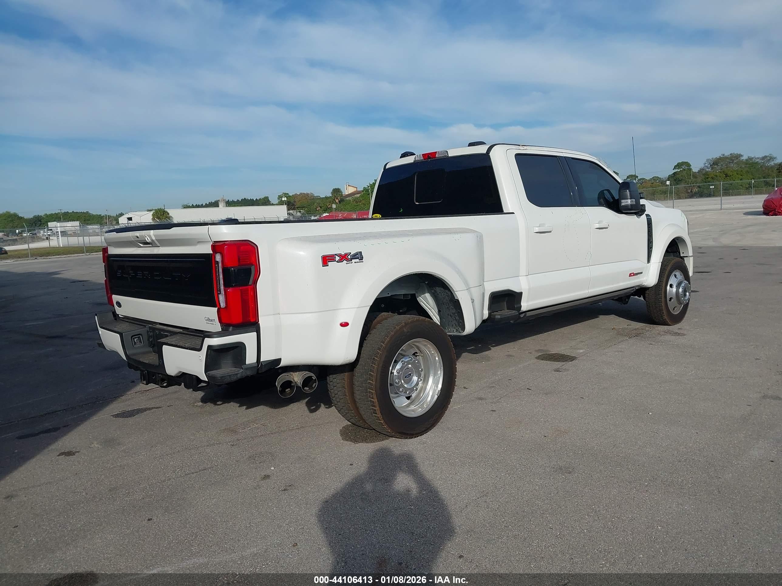 FORD F-450 image 4