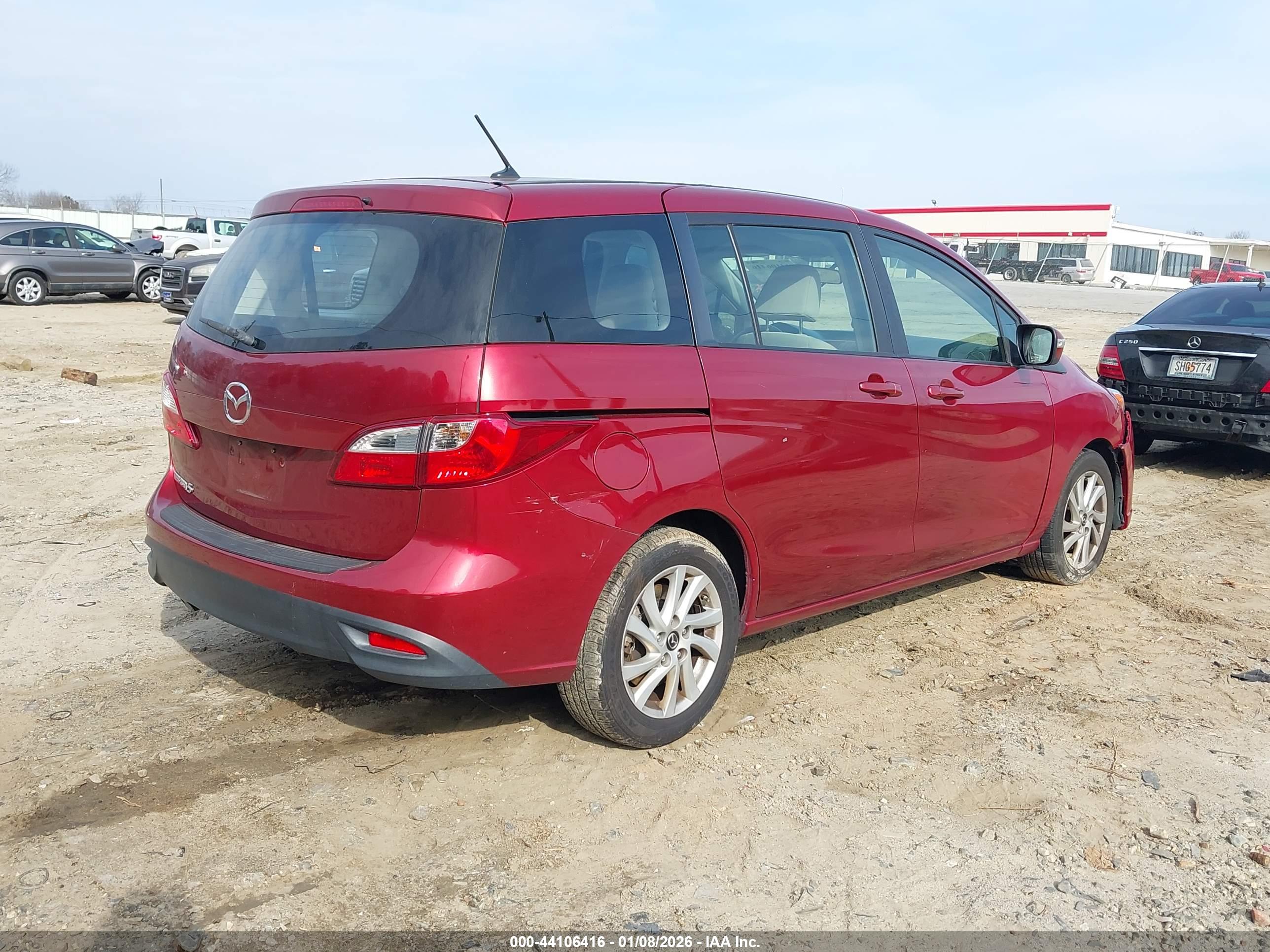 MAZDA MAZDA5 image 4
