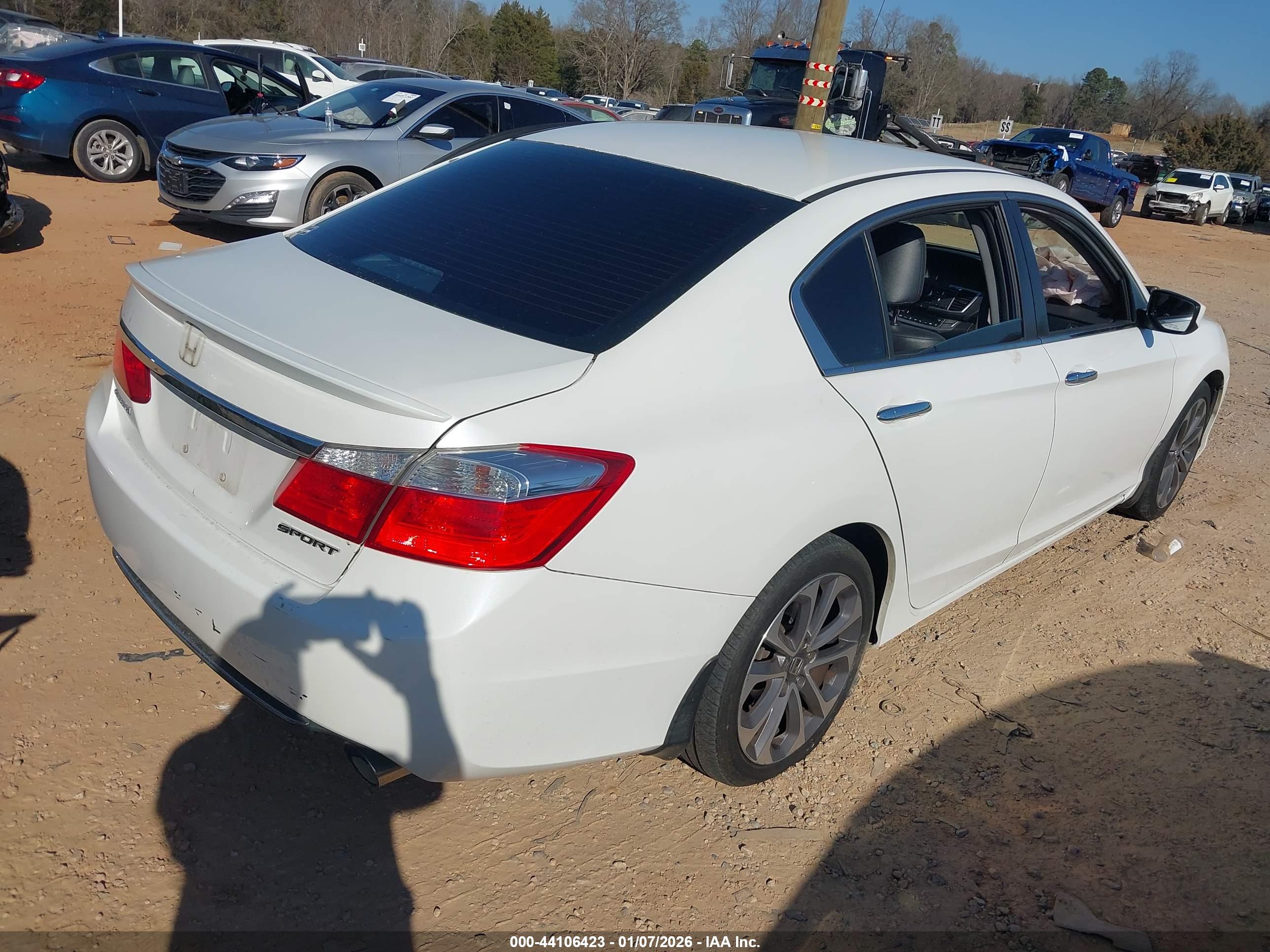 HONDA ACCORD image 4