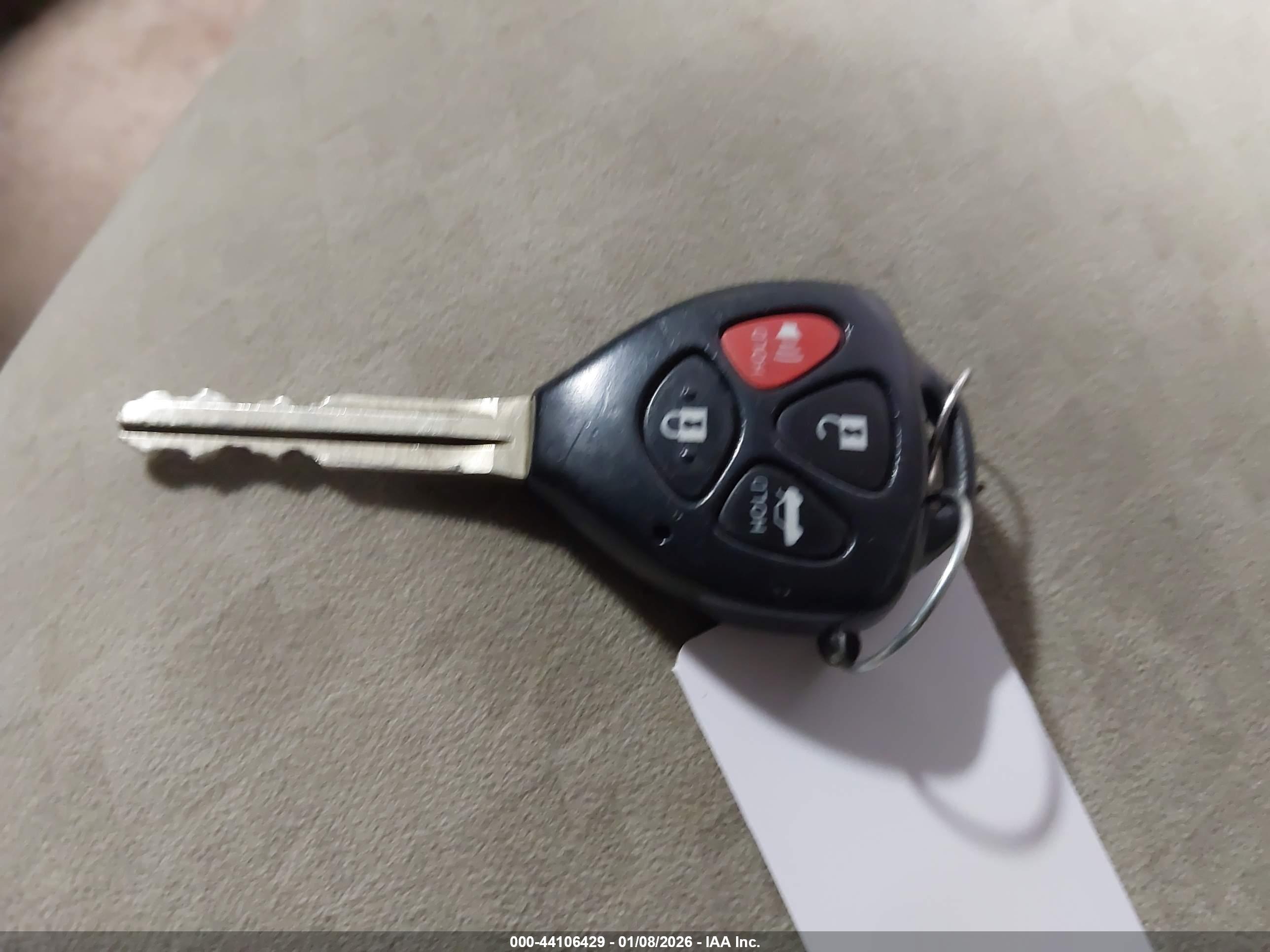 TOYOTA COROLLA image 11