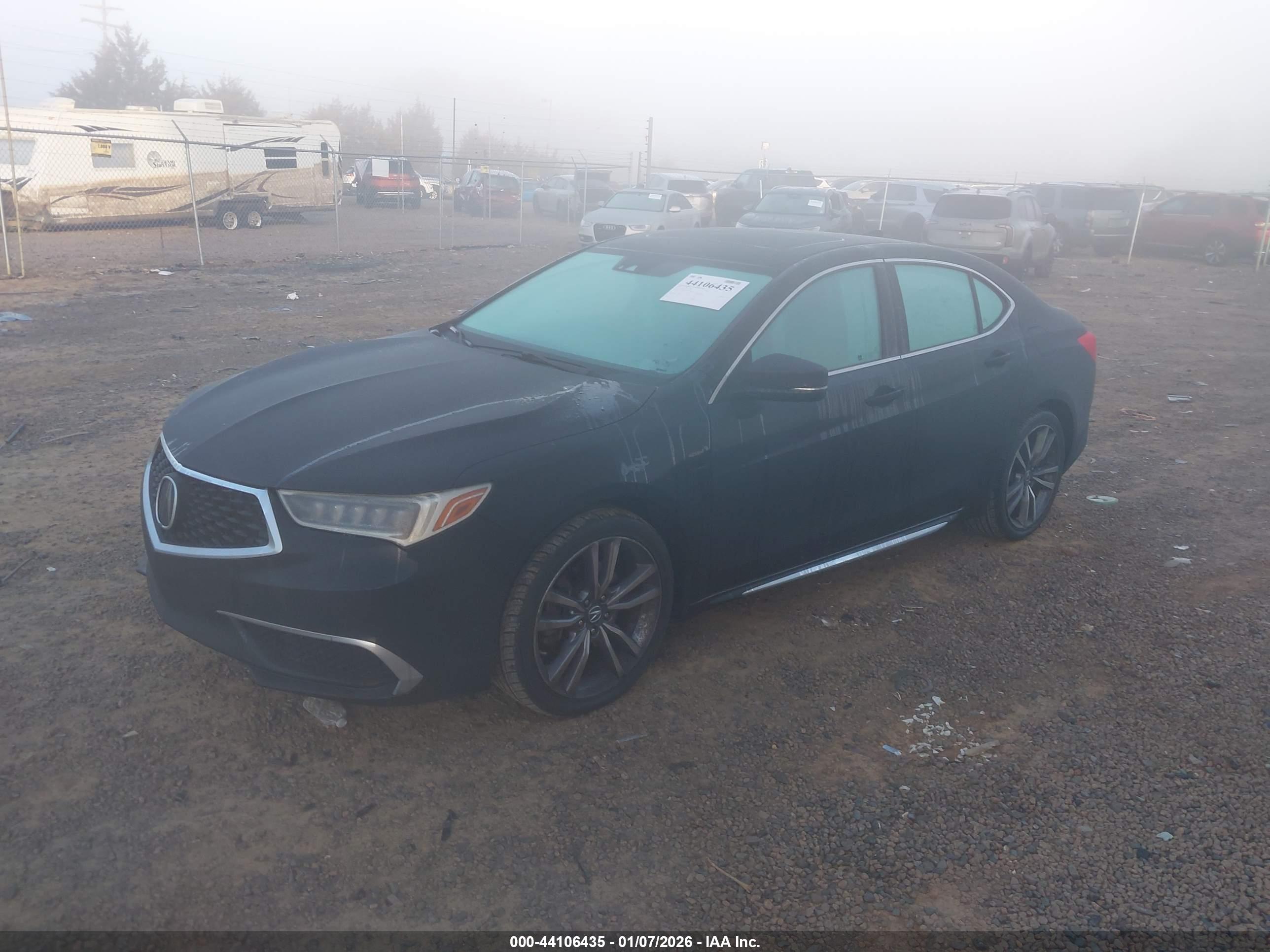 ACURA TLX image 2